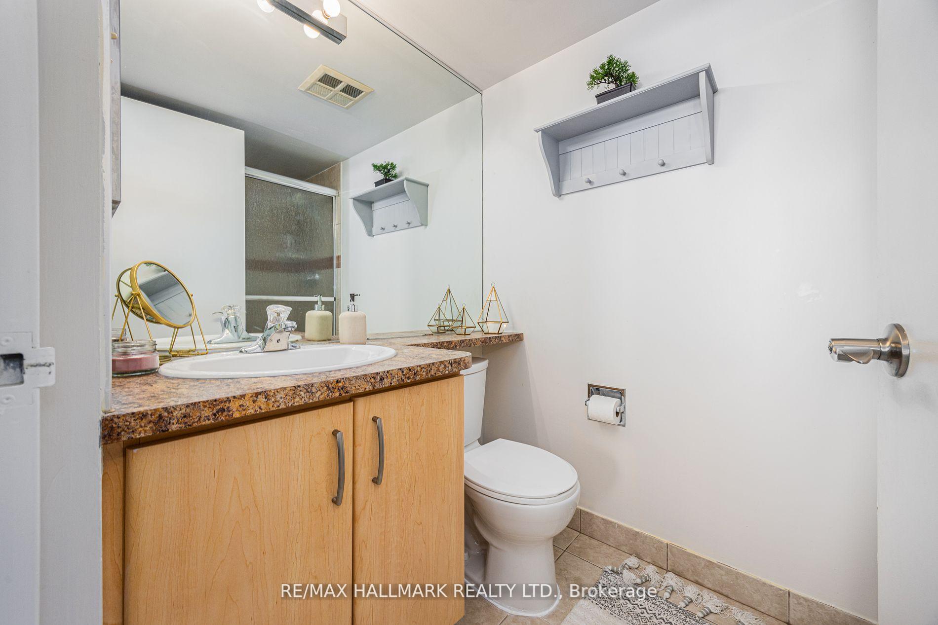 #Ph210 - 1101 Steeles Ave W, Toronto, ON M2R3W5 | 2 Bedroom 2 Bathroom Condo Apt | Image 25