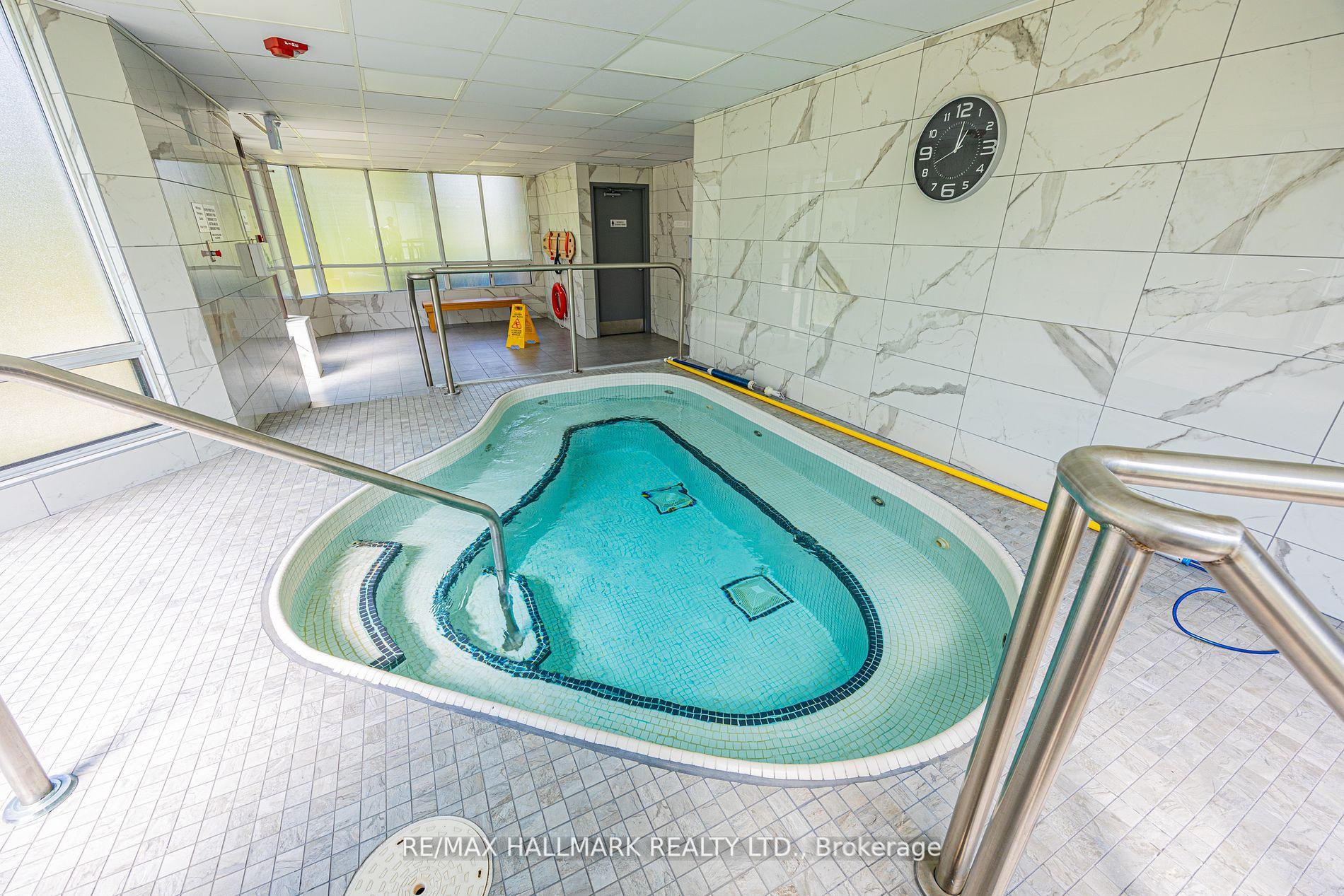 #Ph210 - 1101 Steeles Ave W, Toronto, ON M2R3W5 | 2 Bedroom 2 Bathroom Condo Apt | Image 35