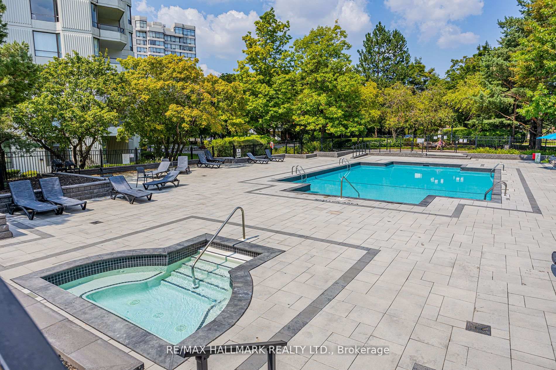 #Ph210 - 1101 Steeles Ave W, Toronto, ON M2R3W5 | 2 Bedroom 2 Bathroom Condo Apt | Image 40