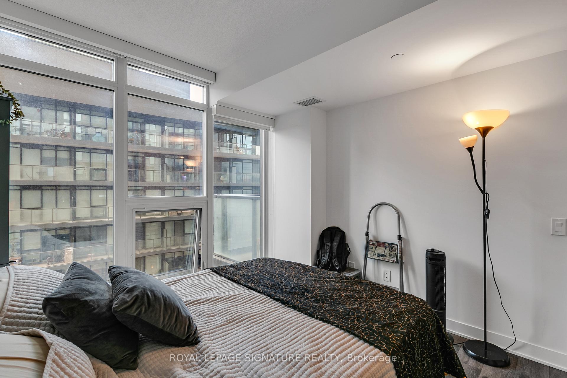 #807 - 70 Queens Wharf Rd, Toronto, ON M5V0J2 | 1 Bedroom 1 Bathroom Condo Apt | Image 16