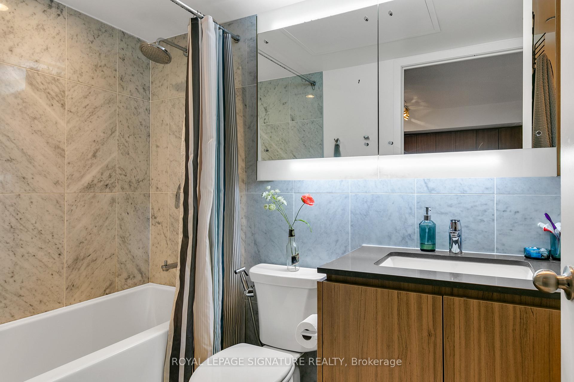 #807 - 70 Queens Wharf Rd, Toronto, ON M5V0J2 | 1 Bedroom 1 Bathroom Condo Apt | Image 18