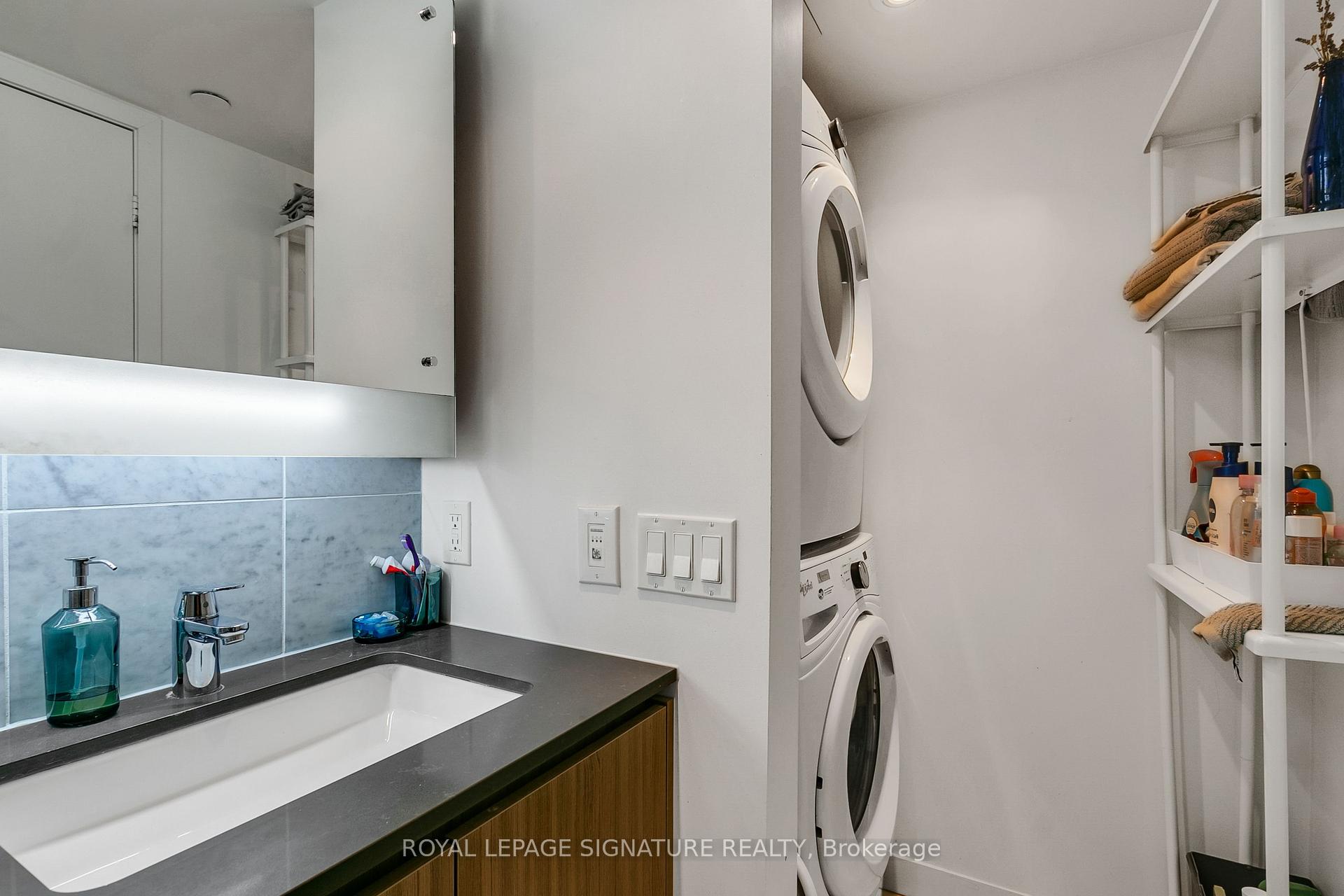 #807 - 70 Queens Wharf Rd, Toronto, ON M5V0J2 | 1 Bedroom 1 Bathroom Condo Apt | Image 19