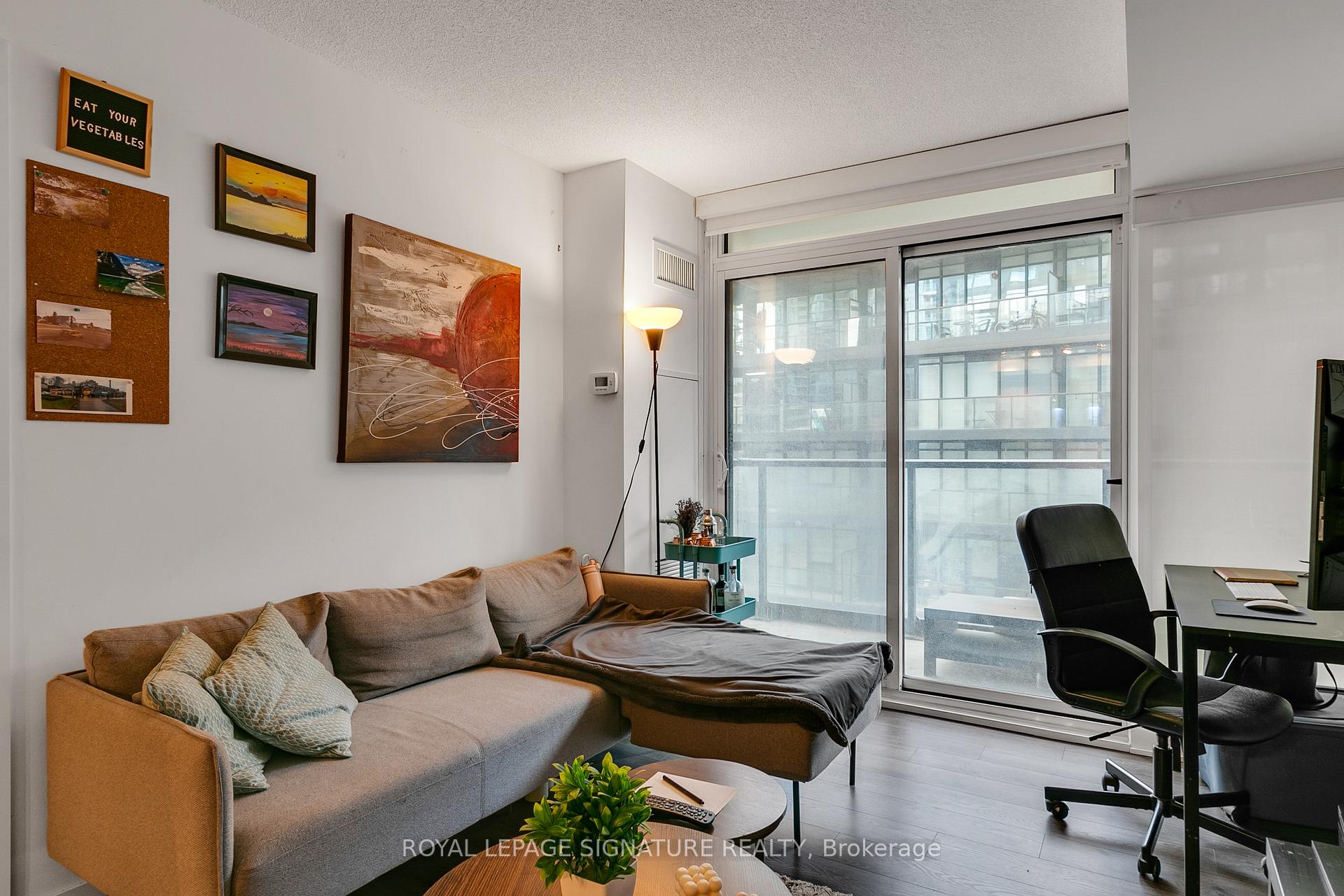 #807 - 70 Queens Wharf Rd, Toronto, ON M5V0J2 | 1 Bedroom 1 Bathroom Condo Apt | Image 7