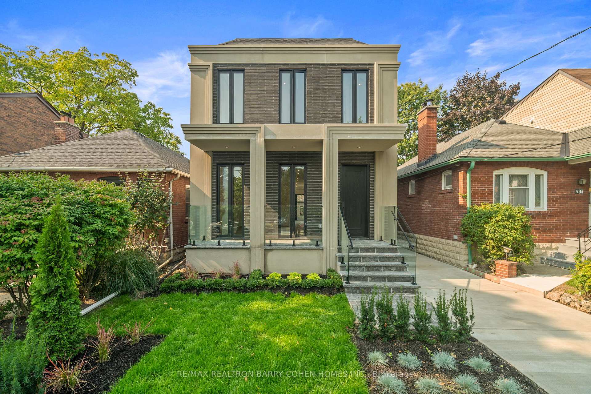 44 Donegall Dr, Toronto, ON M4G3G5 | 4 Bedroom 4 Bathroom Detached House | Image 1