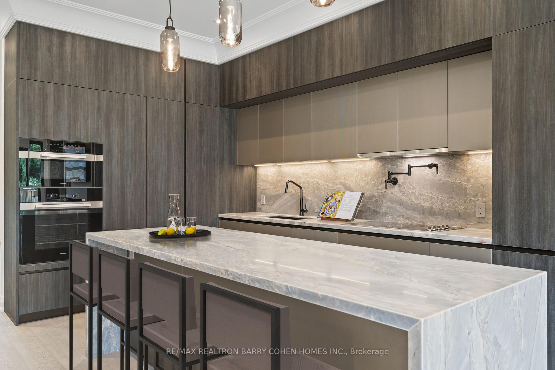 44 Donegall Dr, Toronto, ON M4G3G5 | 4 Bedroom 4 Bathroom Detached House | Image 10