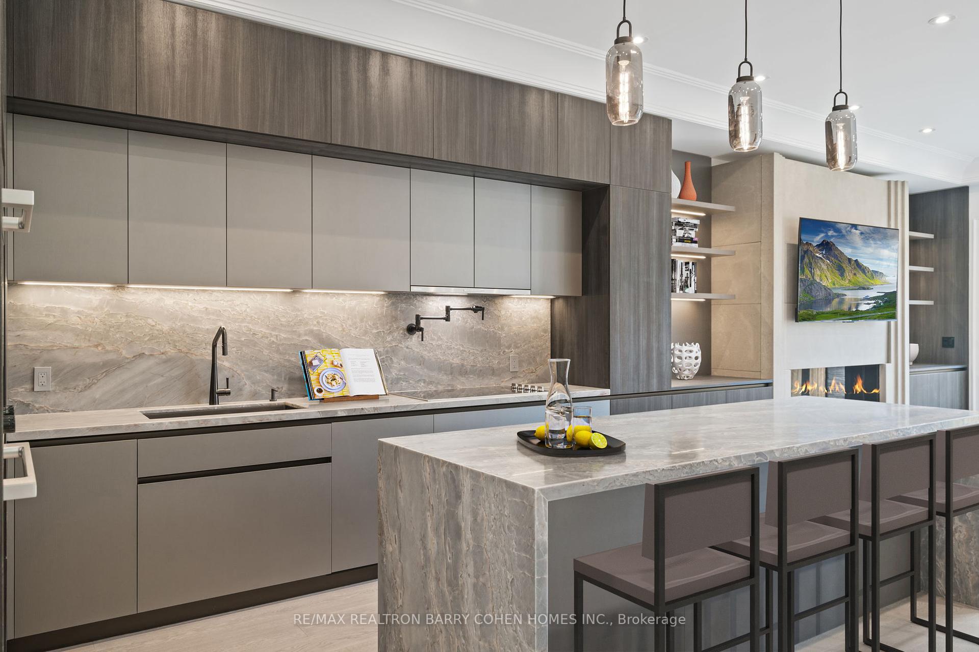 44 Donegall Dr, Toronto, ON M4G3G5 | 4 Bedroom 4 Bathroom Detached House | Image 8
