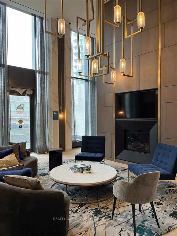 #909 - 15 Holmes Ave, Toronto, ON M2N0L4 | 1 Bedroom 1 Bathroom Condo Apt | Image 11