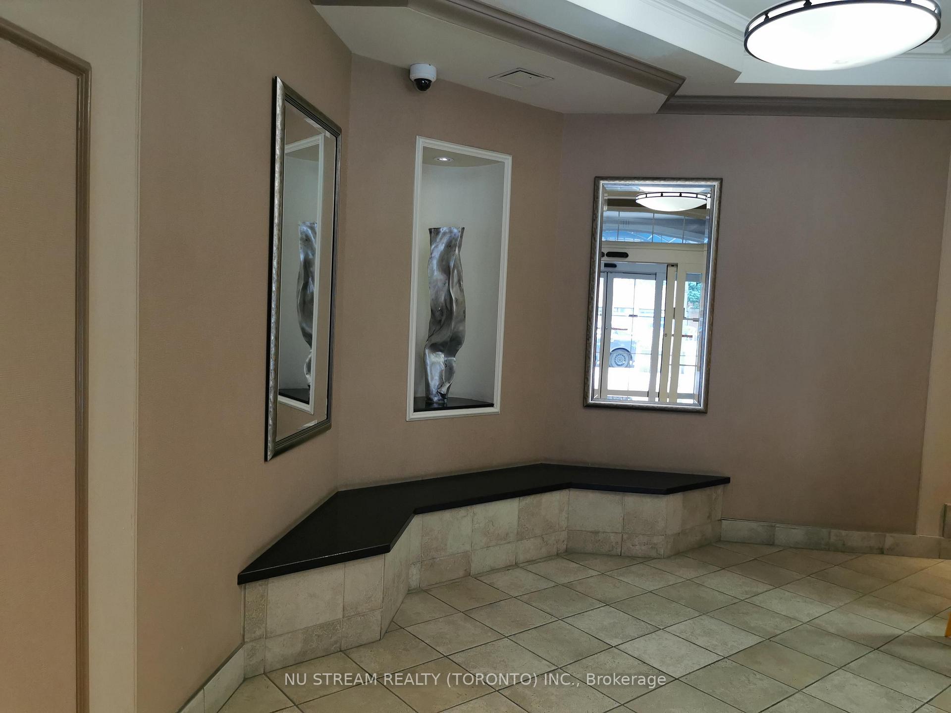 #602 - 105 McCaul St, Toronto, ON M5T2X4 | 1 Bedroom 1 Bathroom Condo Apt | Image 3