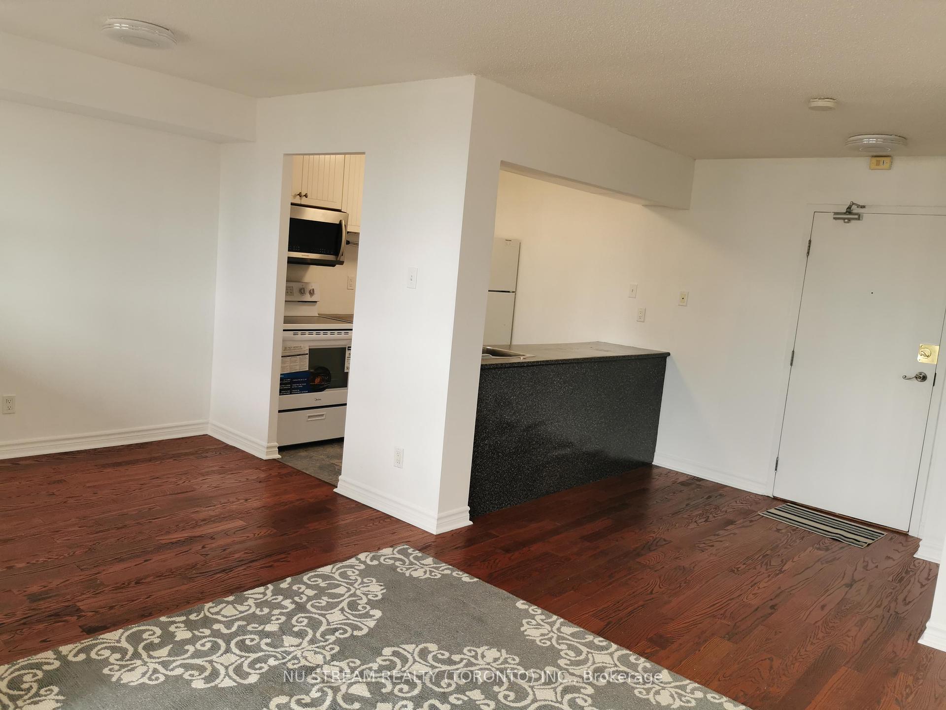 #602 - 105 McCaul St, Toronto, ON M5T2X4 | 1 Bedroom 1 Bathroom Condo Apt | Image 7