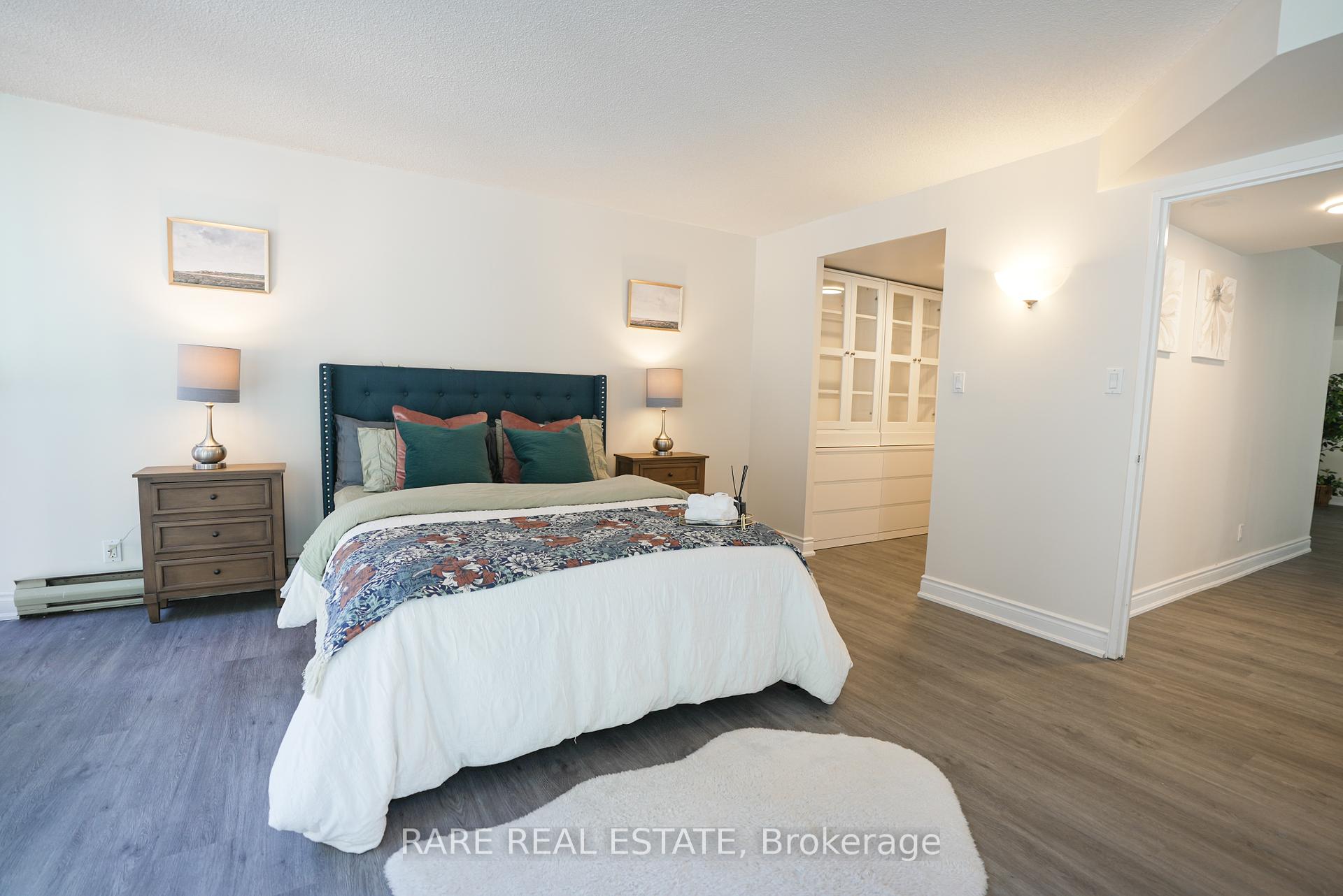 #203 - 24 Wellesley St W, Toronto, ON M4Y2X6 | 1 Bedroom 2 Bathroom Condo Apt | Image 14