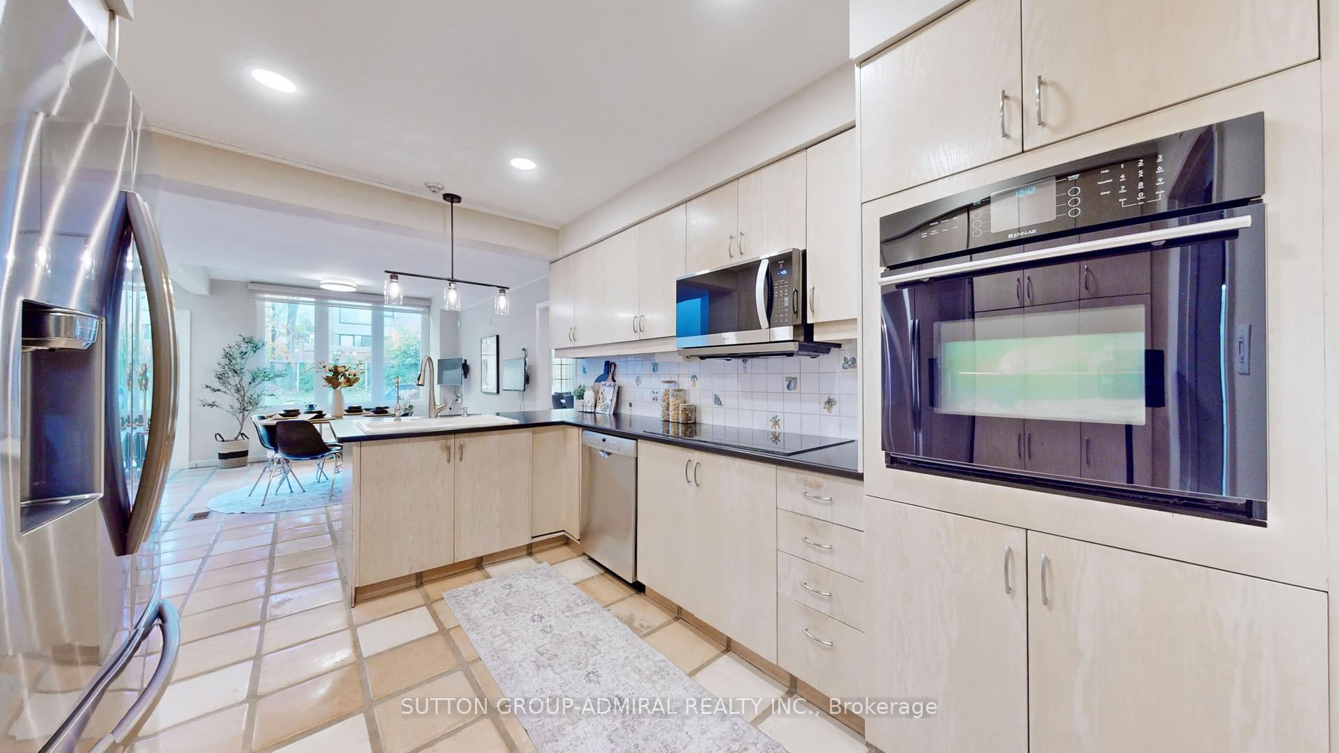 114 Lord Seaton Rd, Toronto, ON M2P1K9 | 4 Bedroom 5 Bathroom Detached House | Image 11