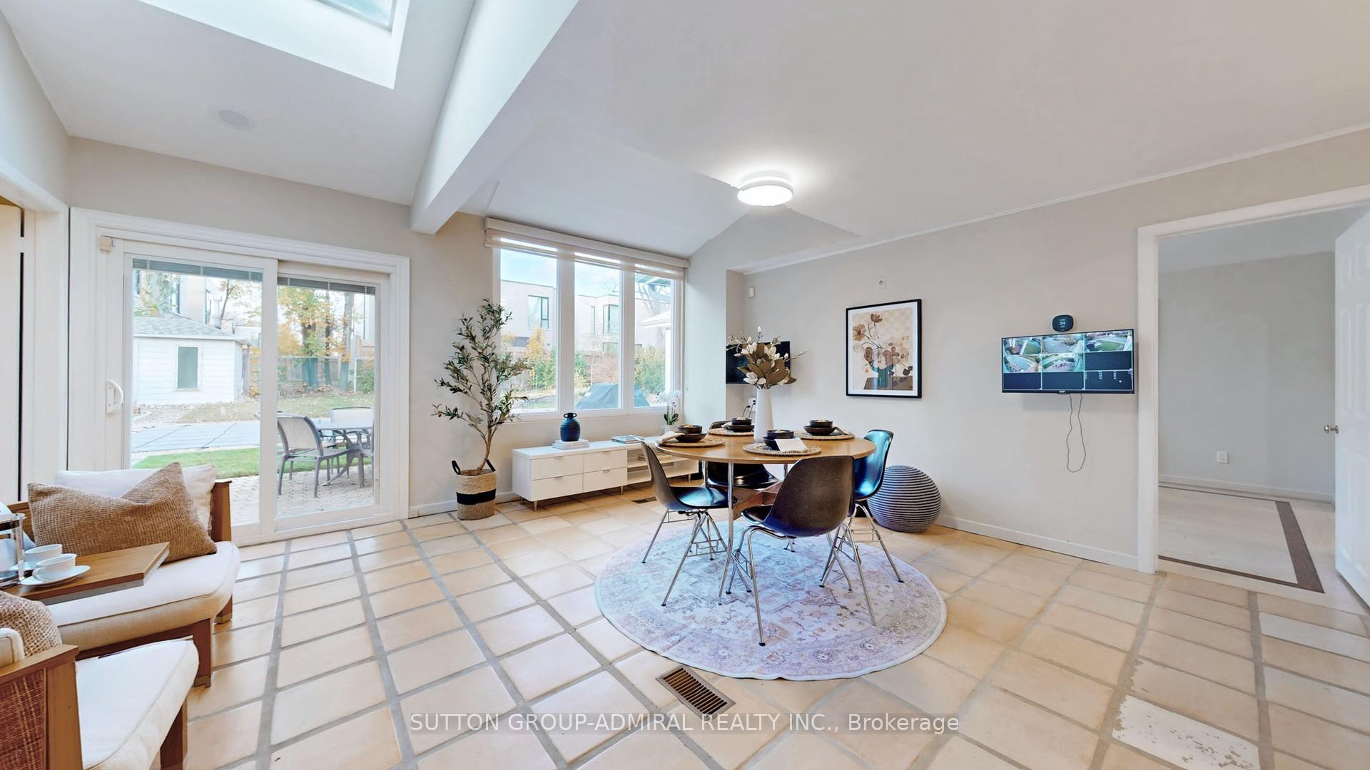 114 Lord Seaton Rd, Toronto, ON M2P1K9 | 4 Bedroom 5 Bathroom Detached House | Image 13