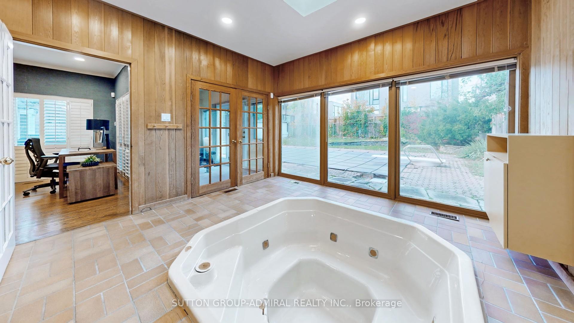 114 Lord Seaton Rd, Toronto, ON M2P1K9 | 4 Bedroom 5 Bathroom Detached House | Image 28