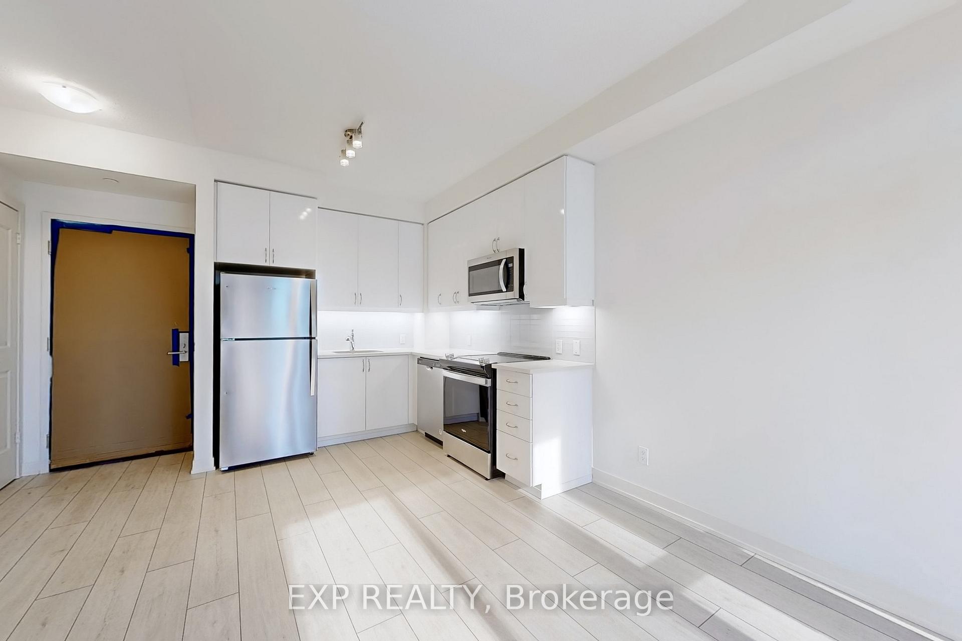 #918 - 4955 Yonge St, Toronto, ON M2N0L8 | 1 Bedroom 1 Bathroom Condo Apt | Image 2