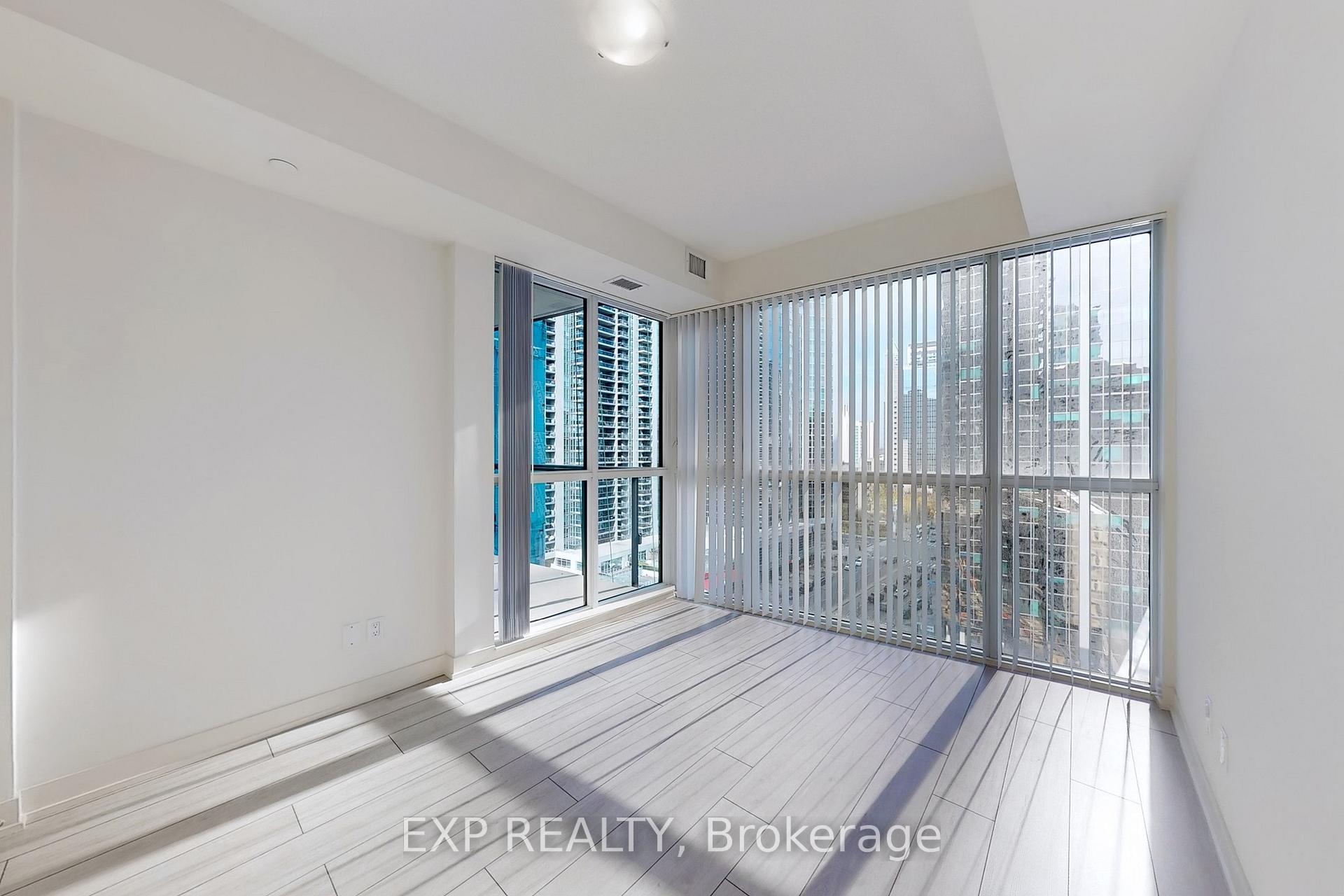 #918 - 4955 Yonge St, Toronto, ON M2N0L8 | 1 Bedroom 1 Bathroom Condo Apt | Image 6