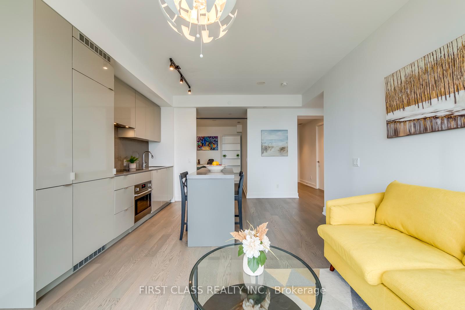 #5608 - 7 Grenville St, Toronto, ON M4Y0E9 | 1 Bedroom 1 Bathroom Condo Apt | Image 18