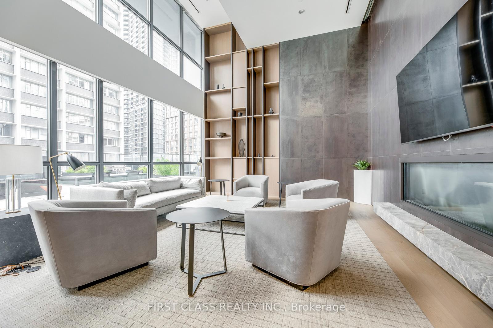 #5608 - 7 Grenville St, Toronto, ON M4Y0E9 | 1 Bedroom 1 Bathroom Condo Apt | Image 39