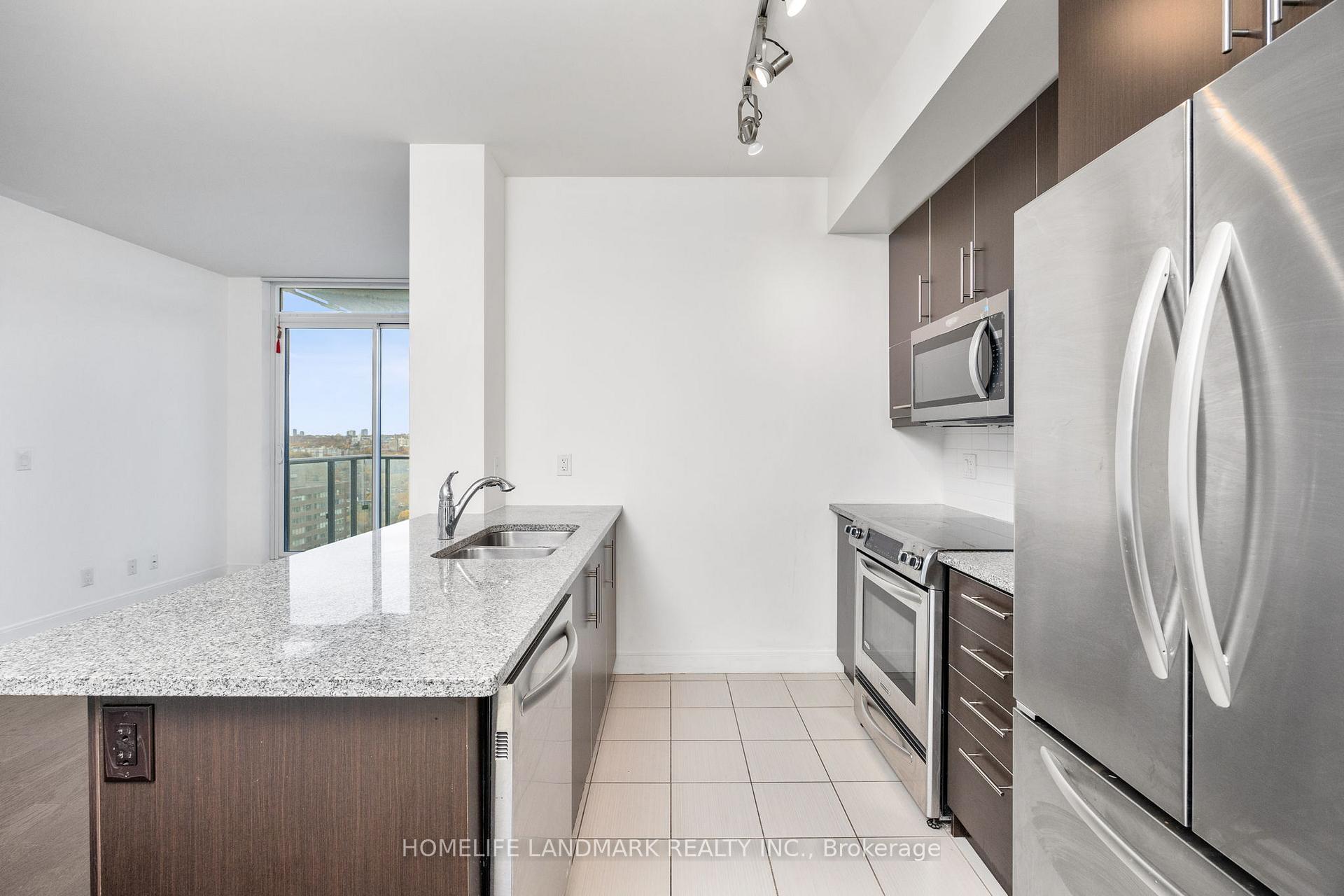 #3002 - 825 Church St, Toronto, ON M4W3Z4 | 2 Bedroom 2 Bathroom Condo Apt | Image 8