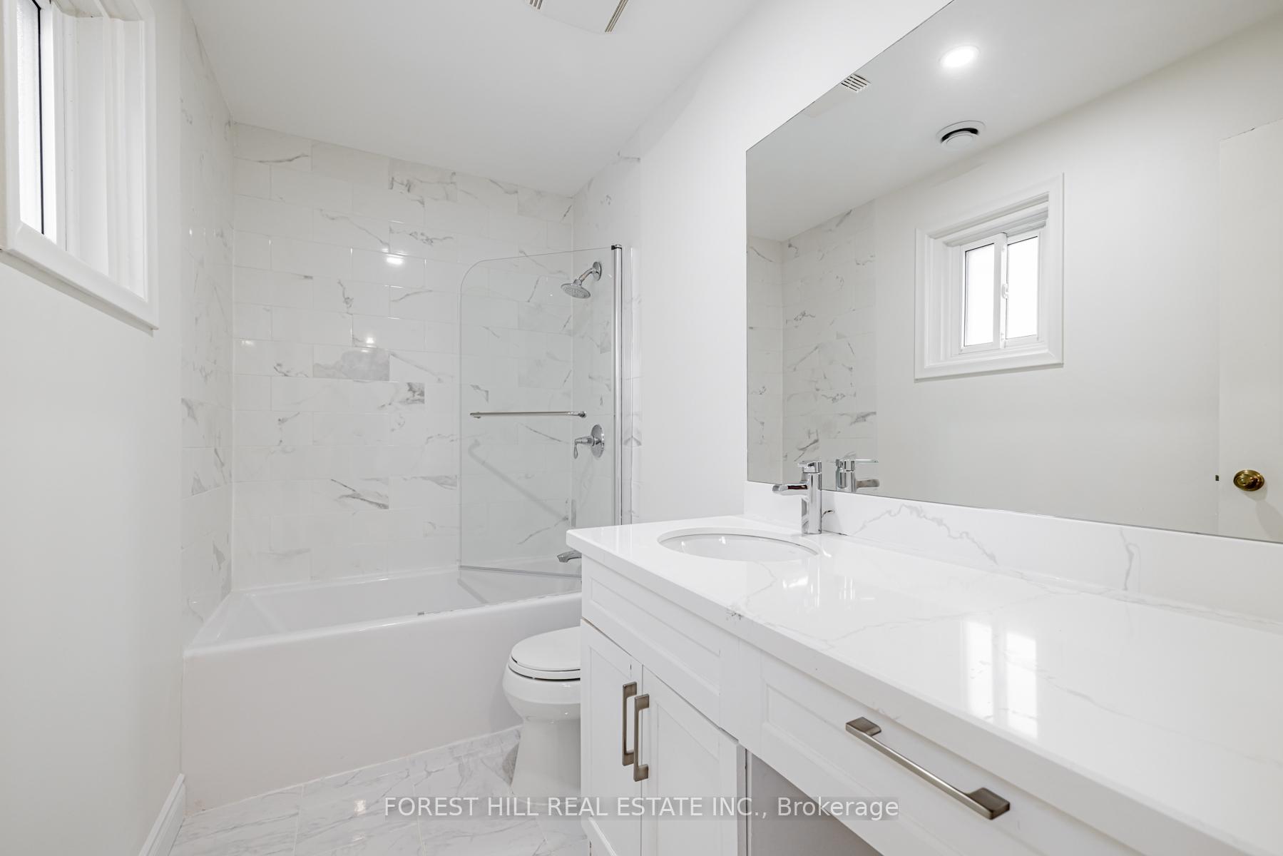 11 Abbeywood Tr, Toronto, ON M3B3B4 | 4 Bedroom 3 Bathroom Detached House | Image 12