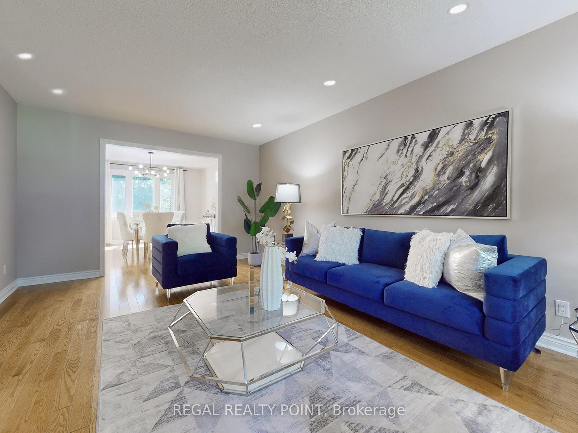 27 Bluffwood Dr, Toronto, ON M2H3L4 | 4 Bedroom 4 Bathroom Detached House | Image 6