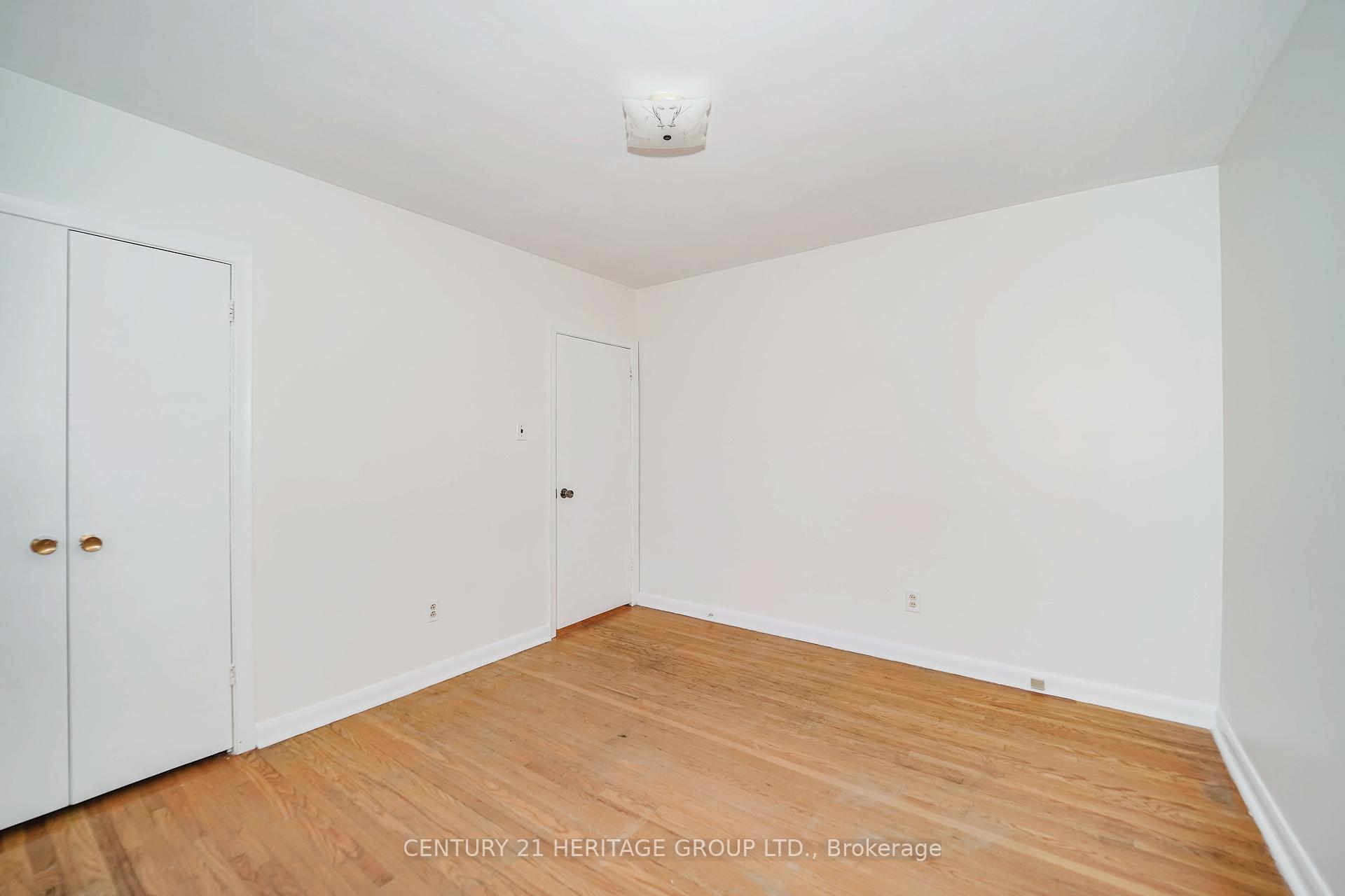 35 Caswell Dr, Toronto, ON M2M3M2 | 3 Bedroom 2 Bathroom Detached House | Image 18