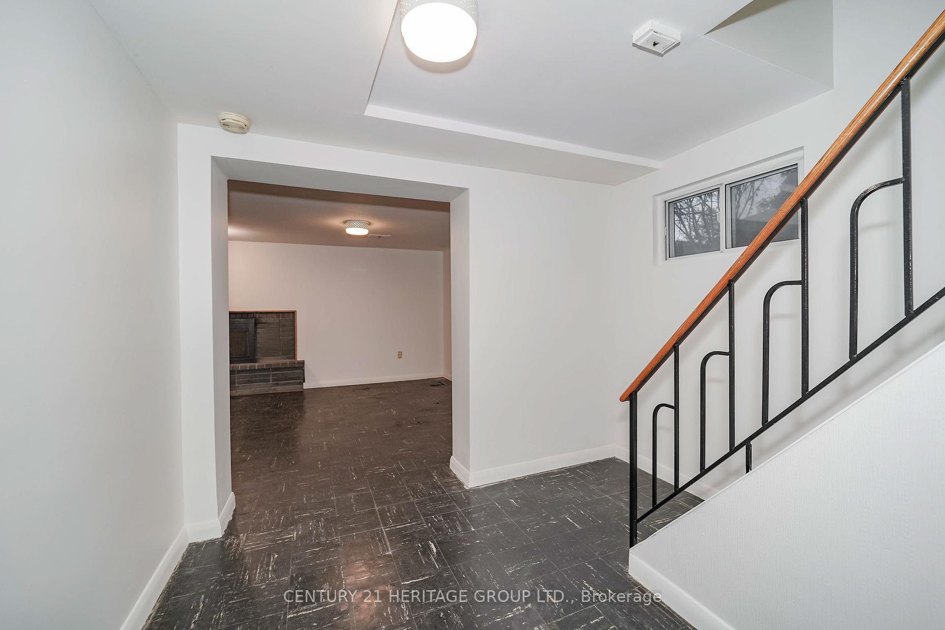 35 Caswell Dr, Toronto, ON M2M3M2 | 3 Bedroom 2 Bathroom Detached House | Image 23