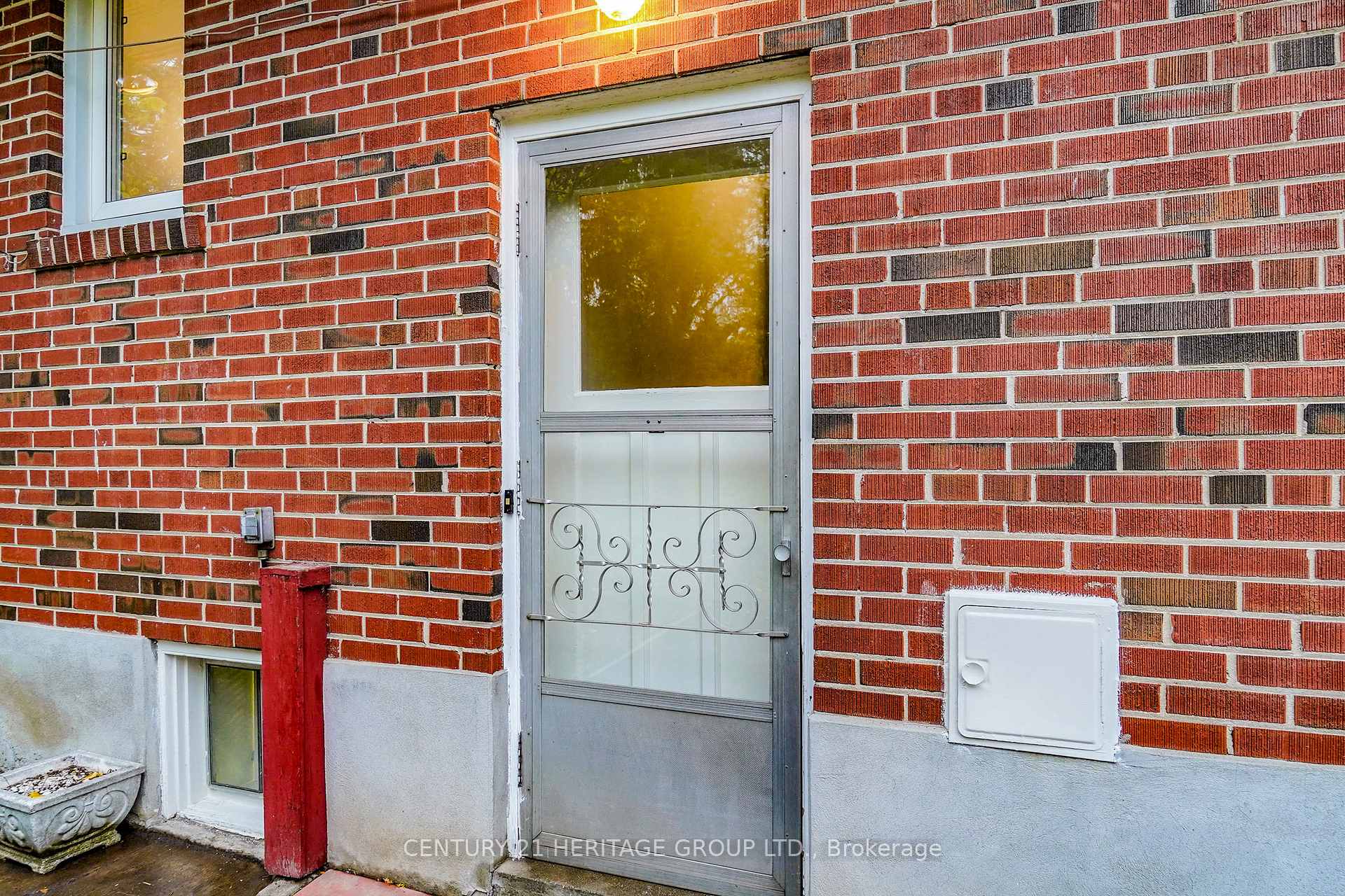 35 Caswell Dr, Toronto, ON M2M3M2 | 3 Bedroom 2 Bathroom Detached House | Image 25