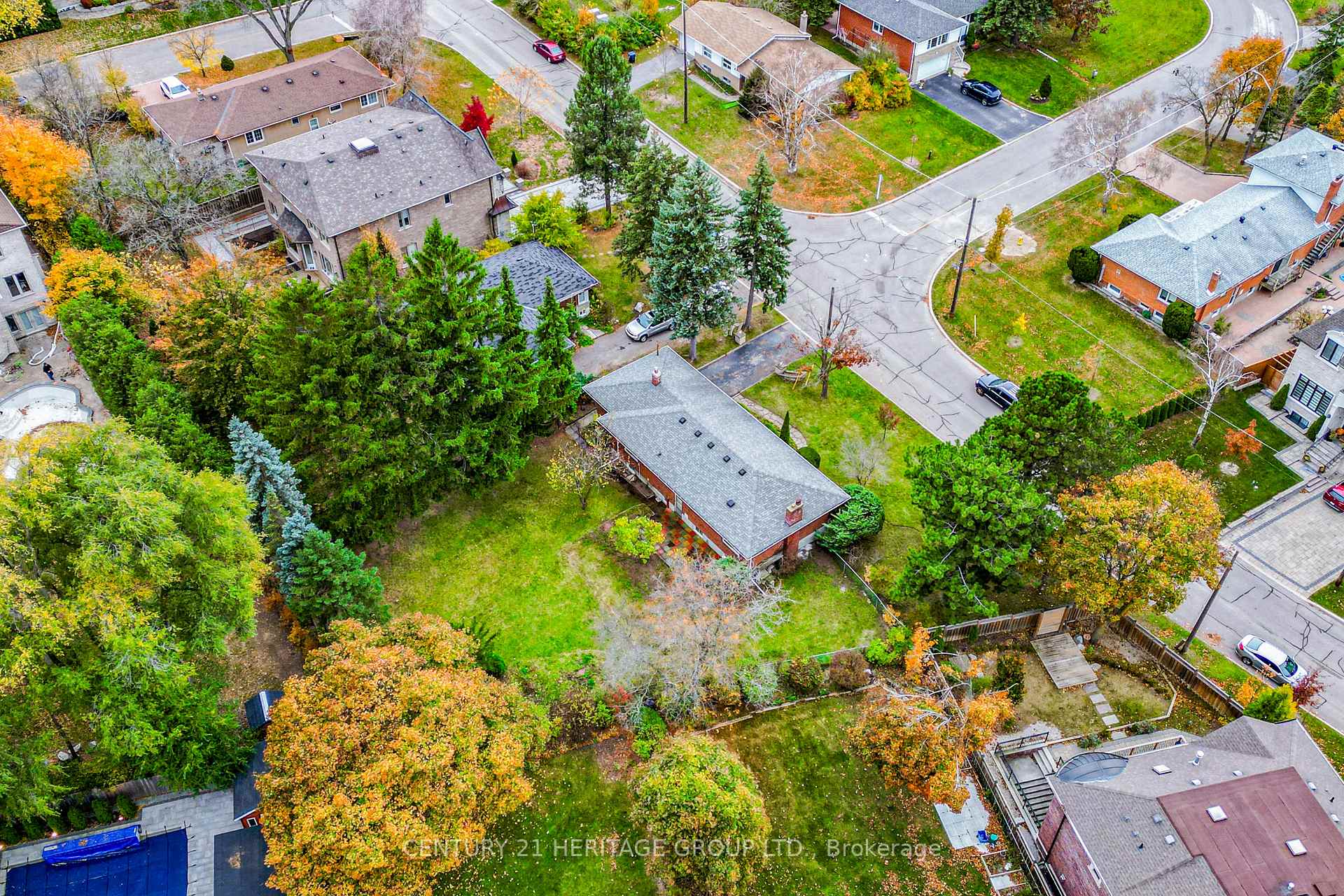 35 Caswell Dr, Toronto, ON M2M3M2 | 3 Bedroom 2 Bathroom Detached House | Image 29