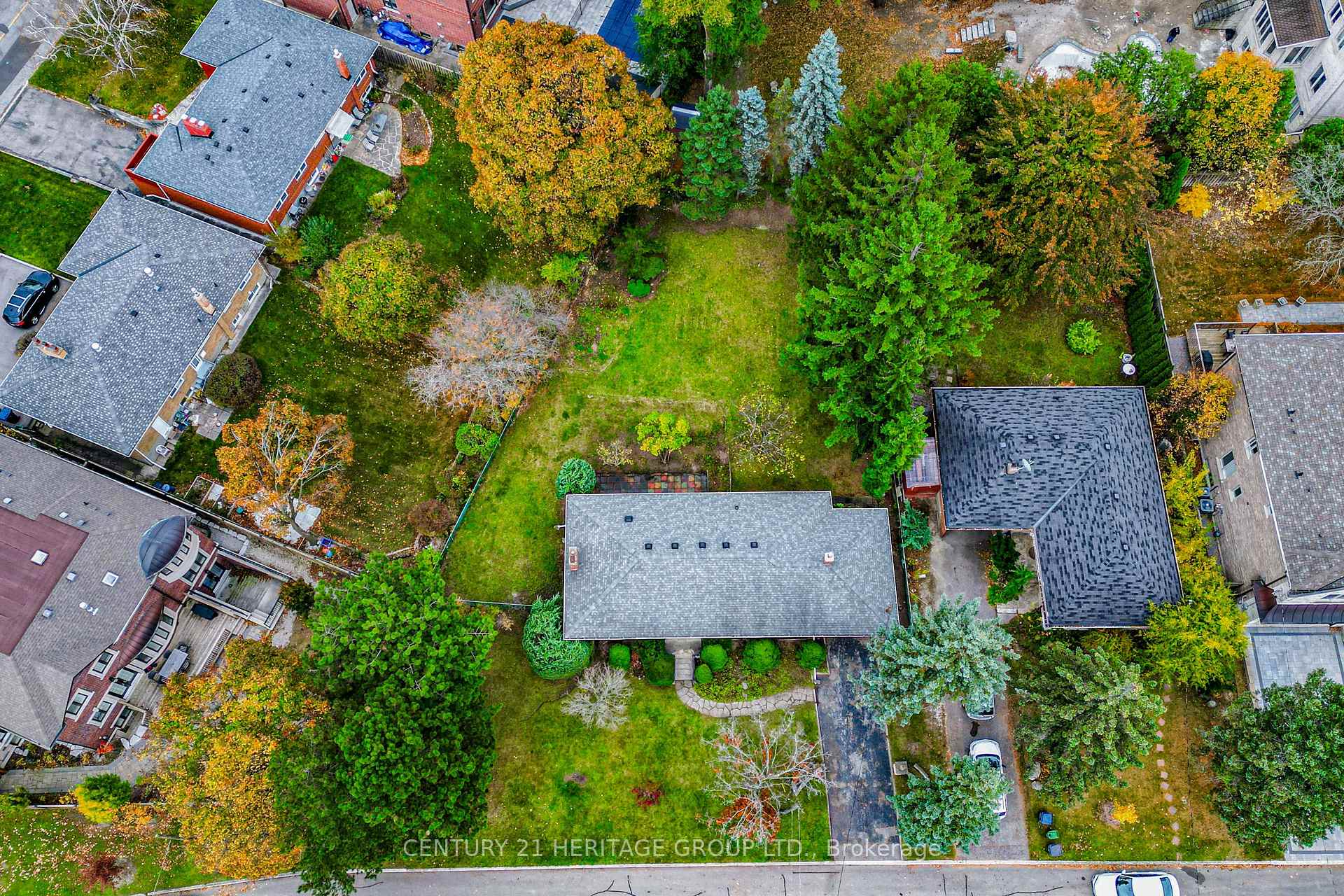 35 Caswell Dr, Toronto, ON M2M3M2 | 3 Bedroom 2 Bathroom Detached House | Image 31