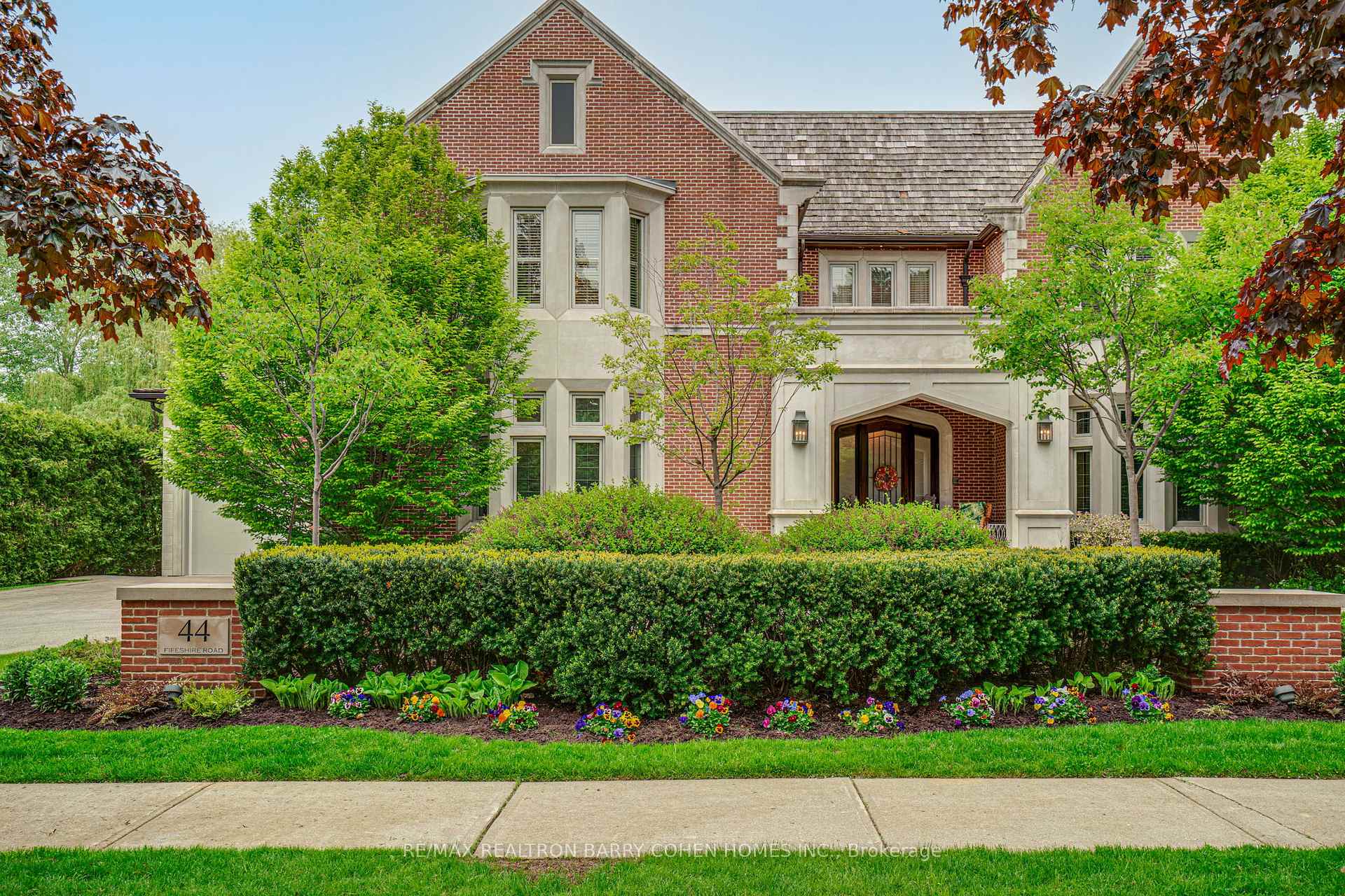 44 Fifeshire Rd, Toronto, ON M2L2G6 | 4 Bedroom 9 Bathroom Detached House | Image 1