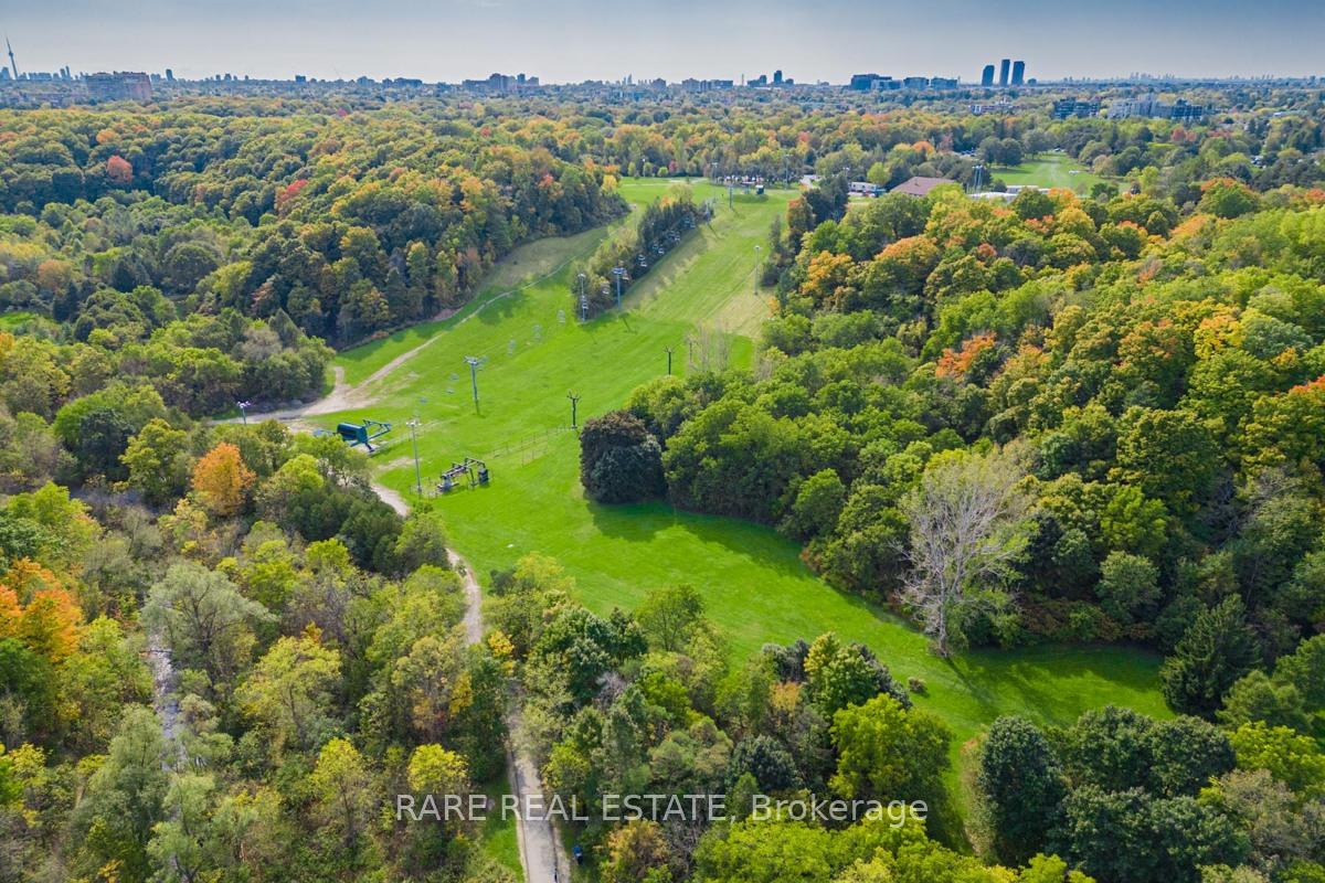 70 Don River Blvd, Toronto, ON M2N2M9 | 3 Bedroom 3 Bathroom Detached House | Image 28