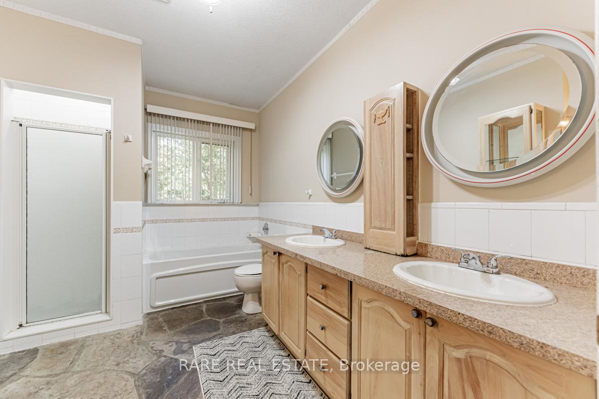 70 Don River Blvd, Toronto, ON M2N2M9 | 3 Bedroom 3 Bathroom Detached House | Image 9