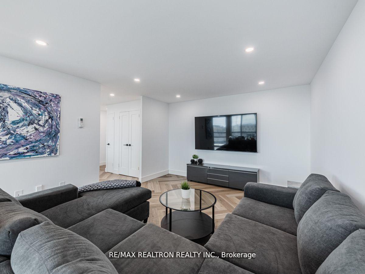 #601 - 115 Antibes Dr, Toronto, ON M2R2Y9 | 2 Bedroom 2 Bathroom Condo Apt | Image 11