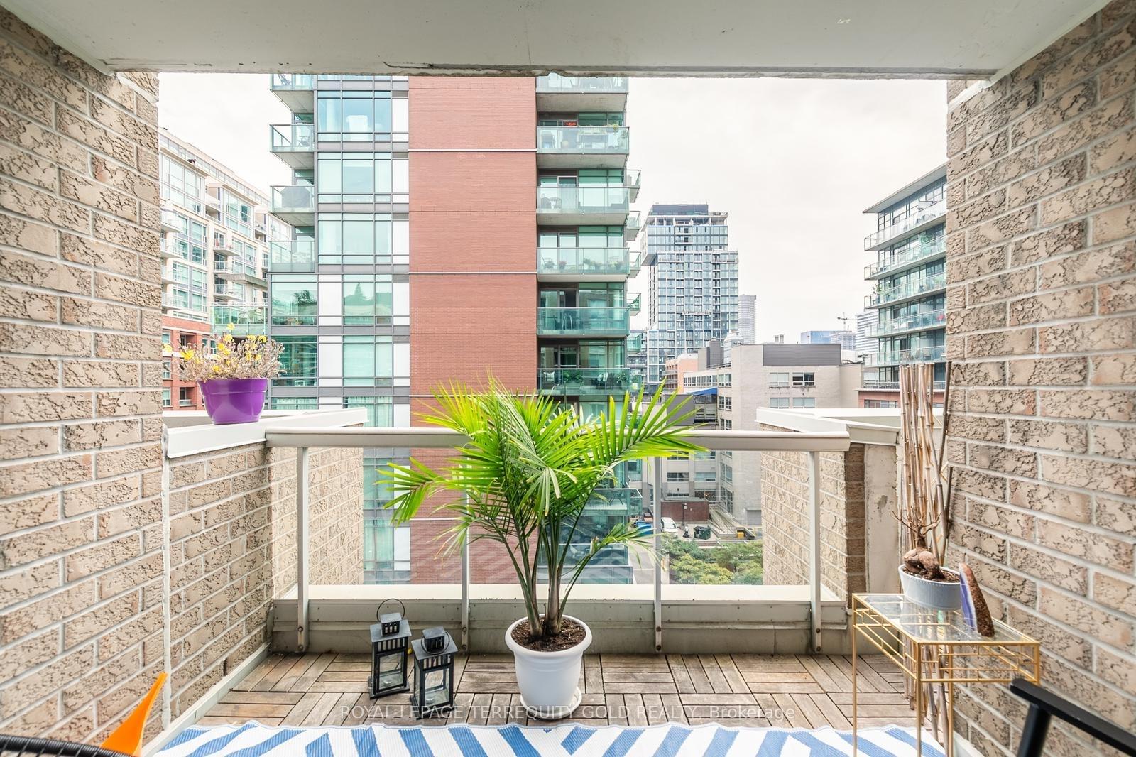 #803 - 330 Adelaide St E, Toronto, ON M5A4S9 | 1 Bedroom 1 Bathroom Condo Apt | Image 13