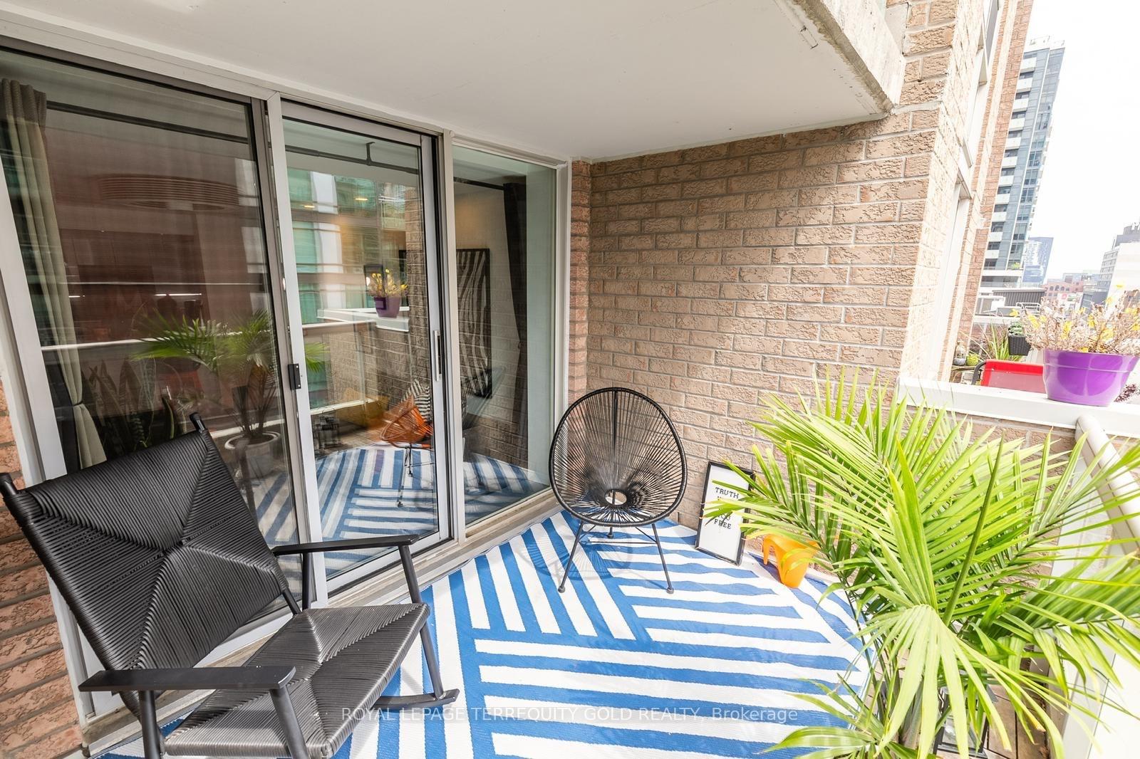 #803 - 330 Adelaide St E, Toronto, ON M5A4S9 | 1 Bedroom 1 Bathroom Condo Apt | Image 14