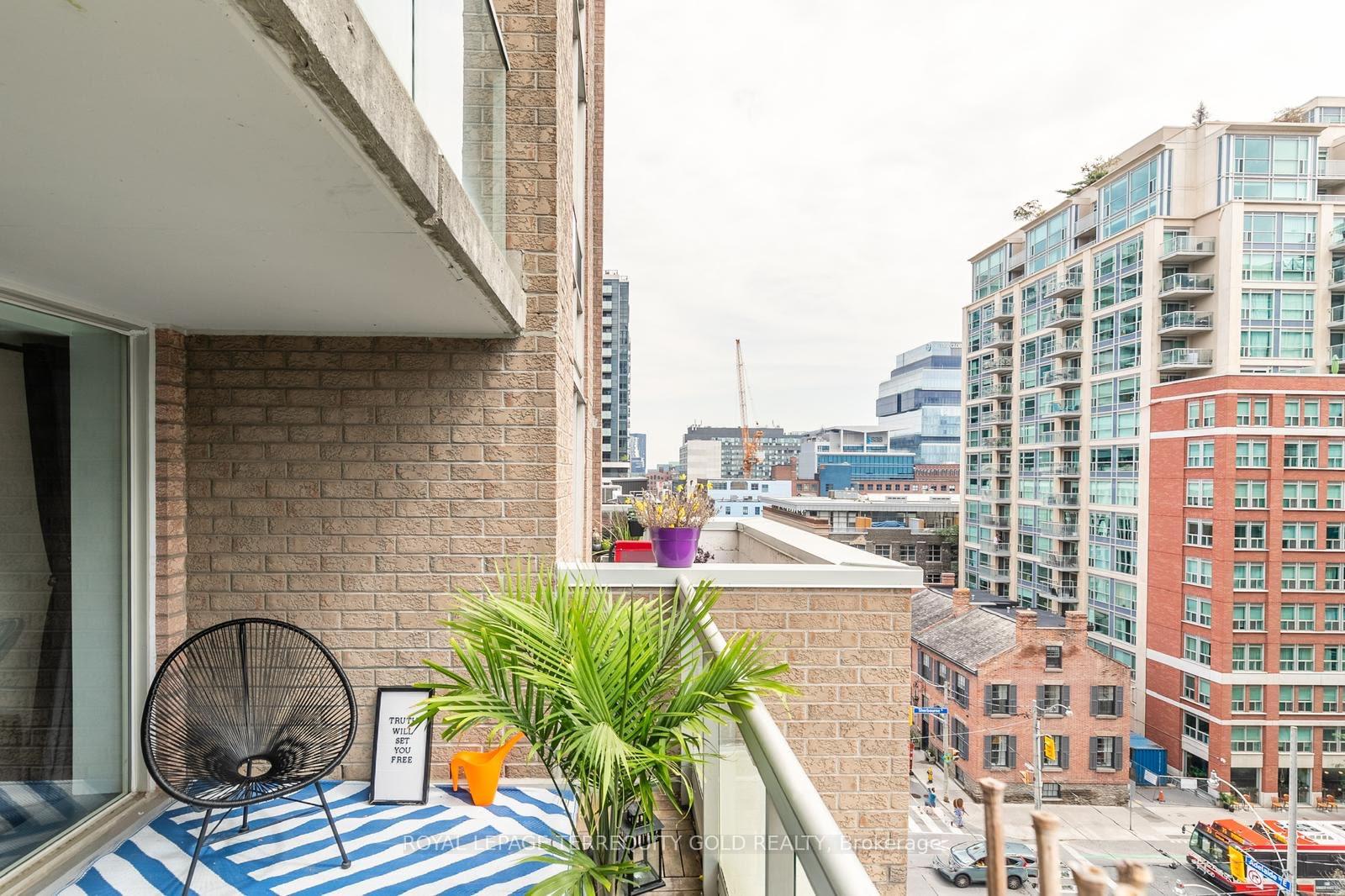 #803 - 330 Adelaide St E, Toronto, ON M5A4S9 | 1 Bedroom 1 Bathroom Condo Apt | Image 15