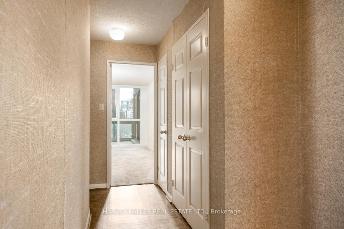 #601 - 278 Bloor St E, Toronto, ON M4W3M4 | 2 Bedroom 2 Bathroom Condo Apt | Image 16