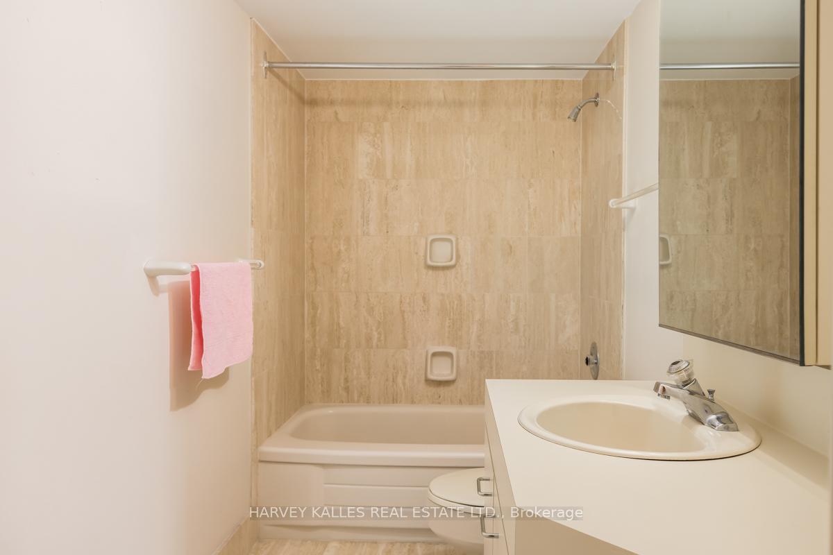 #601 - 278 Bloor St E, Toronto, ON M4W3M4 | 2 Bedroom 2 Bathroom Condo Apt | Image 25