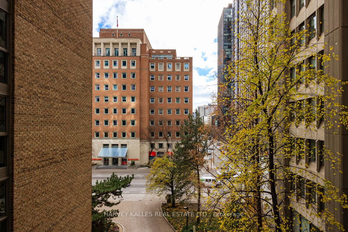 #601 - 278 Bloor St E, Toronto, ON M4W3M4 | 2 Bedroom 2 Bathroom Condo Apt | Image 27