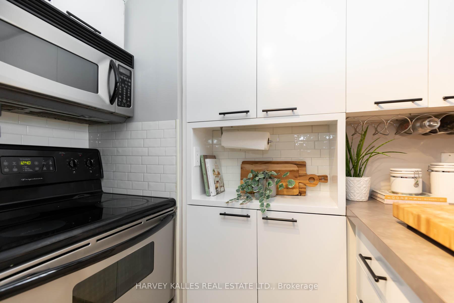 #619 - 255 Richmond St E, Toronto, ON M5A1P2 | 1 Bedroom 1 Bathroom Condo Apt | Image 14