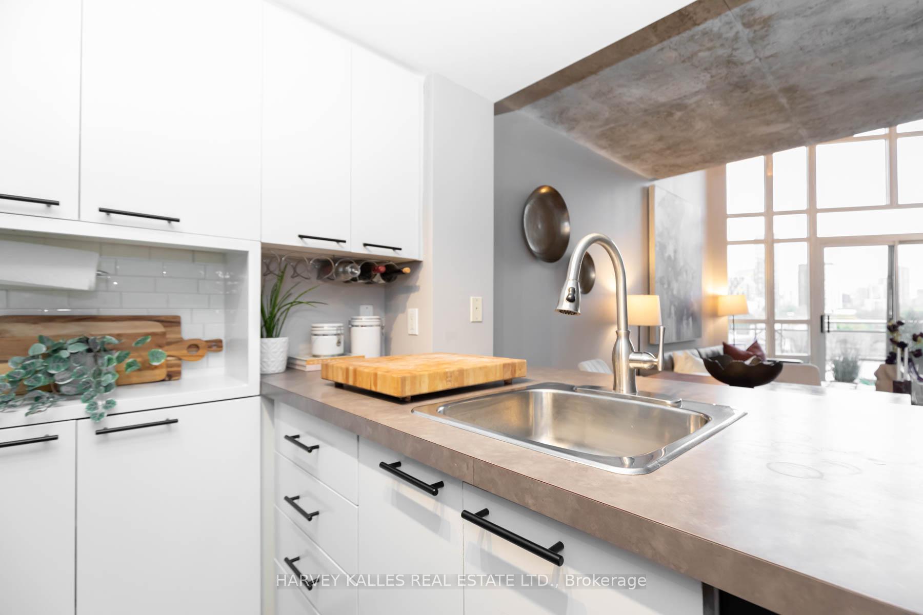 #619 - 255 Richmond St E, Toronto, ON M5A1P2 | 1 Bedroom 1 Bathroom Condo Apt | Image 15