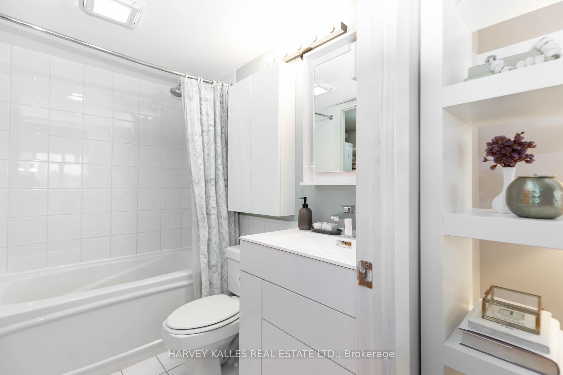 #619 - 255 Richmond St E, Toronto, ON M5A1P2 | 1 Bedroom 1 Bathroom Condo Apt | Image 25