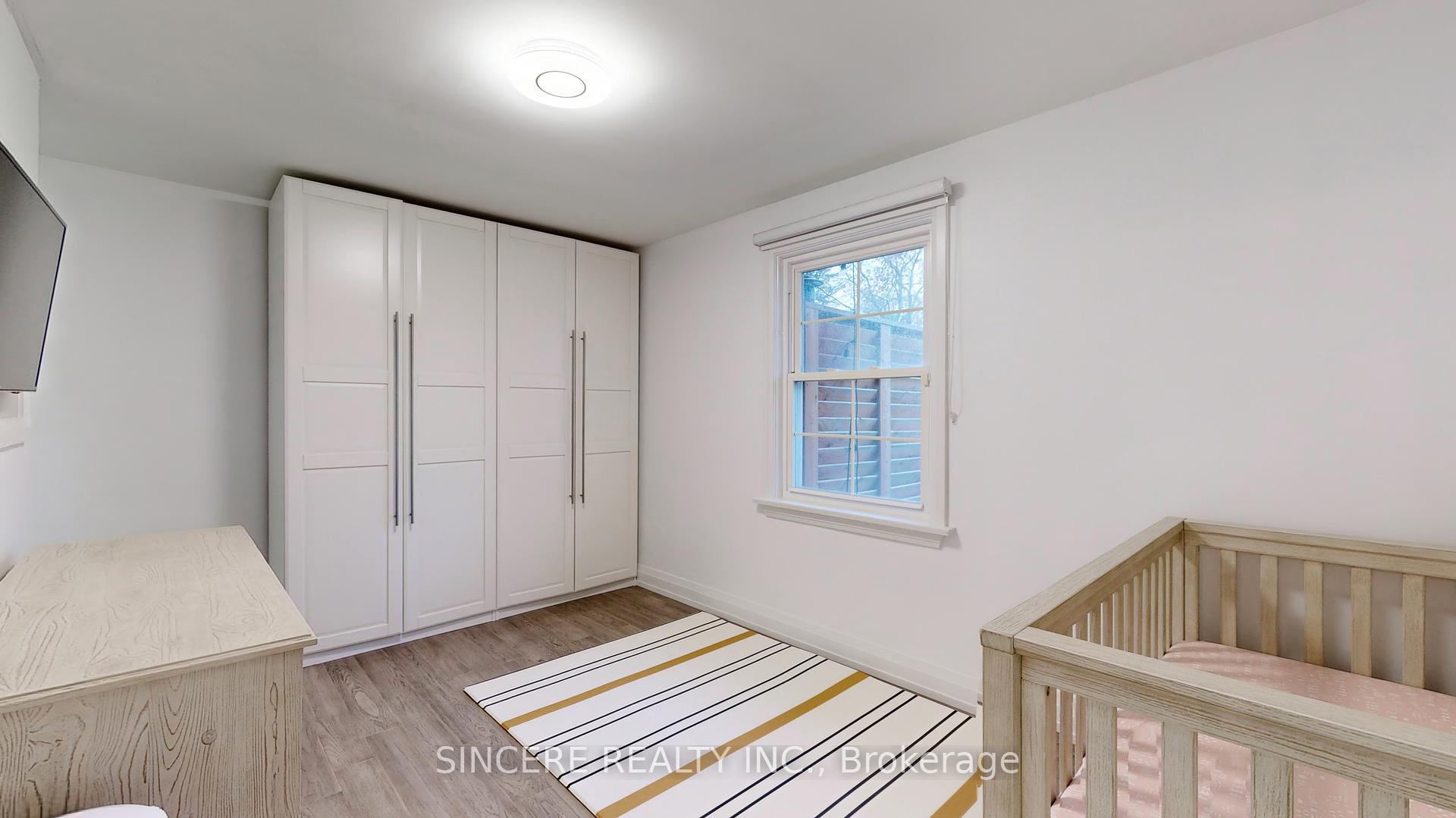 39 Greengrove Cres, Toronto, ON M3A1H8 | 3 Bedroom 3 Bathroom Detached House | Image 13