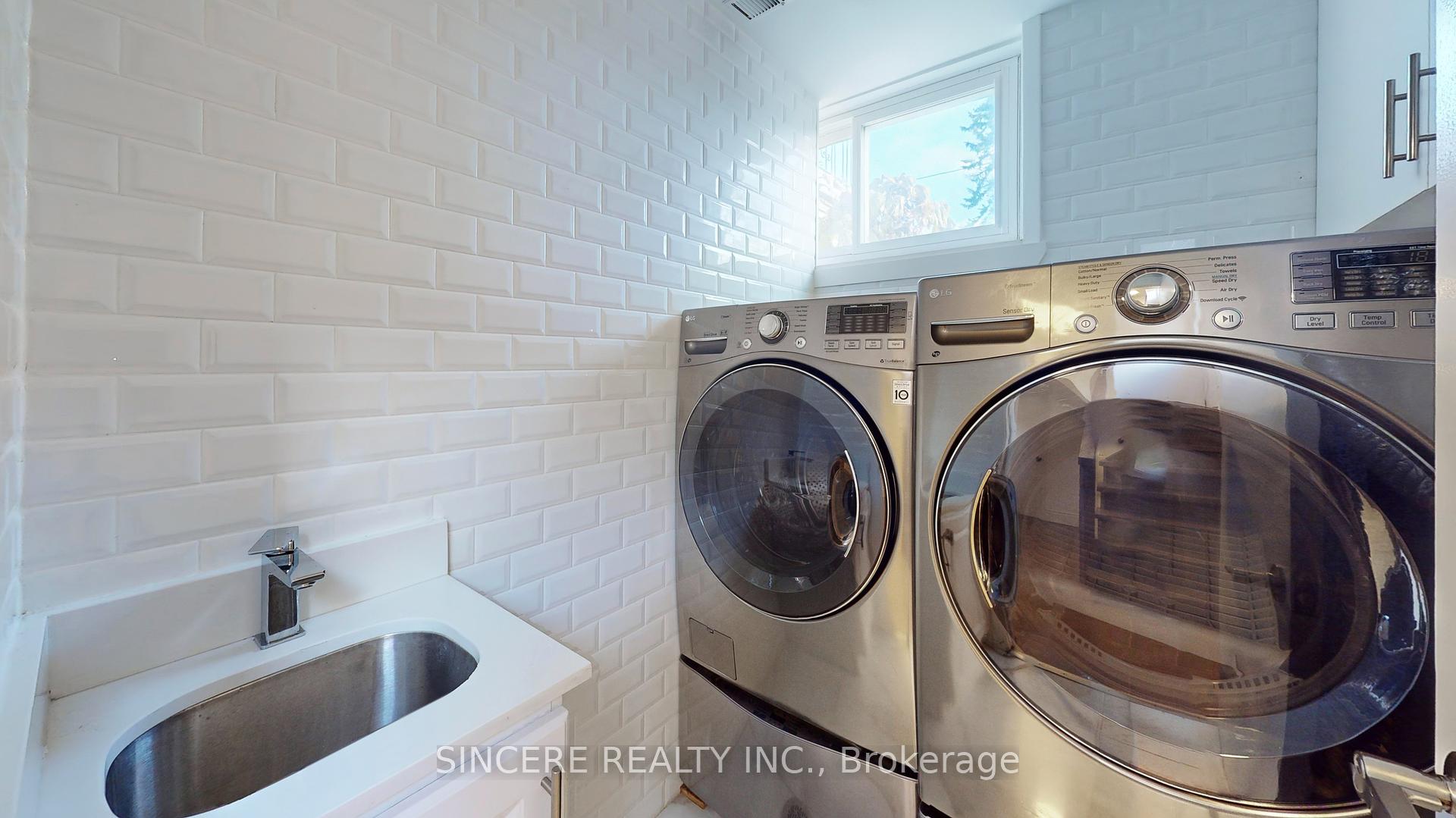 39 Greengrove Cres, Toronto, ON M3A1H8 | 3 Bedroom 3 Bathroom Detached House | Image 35