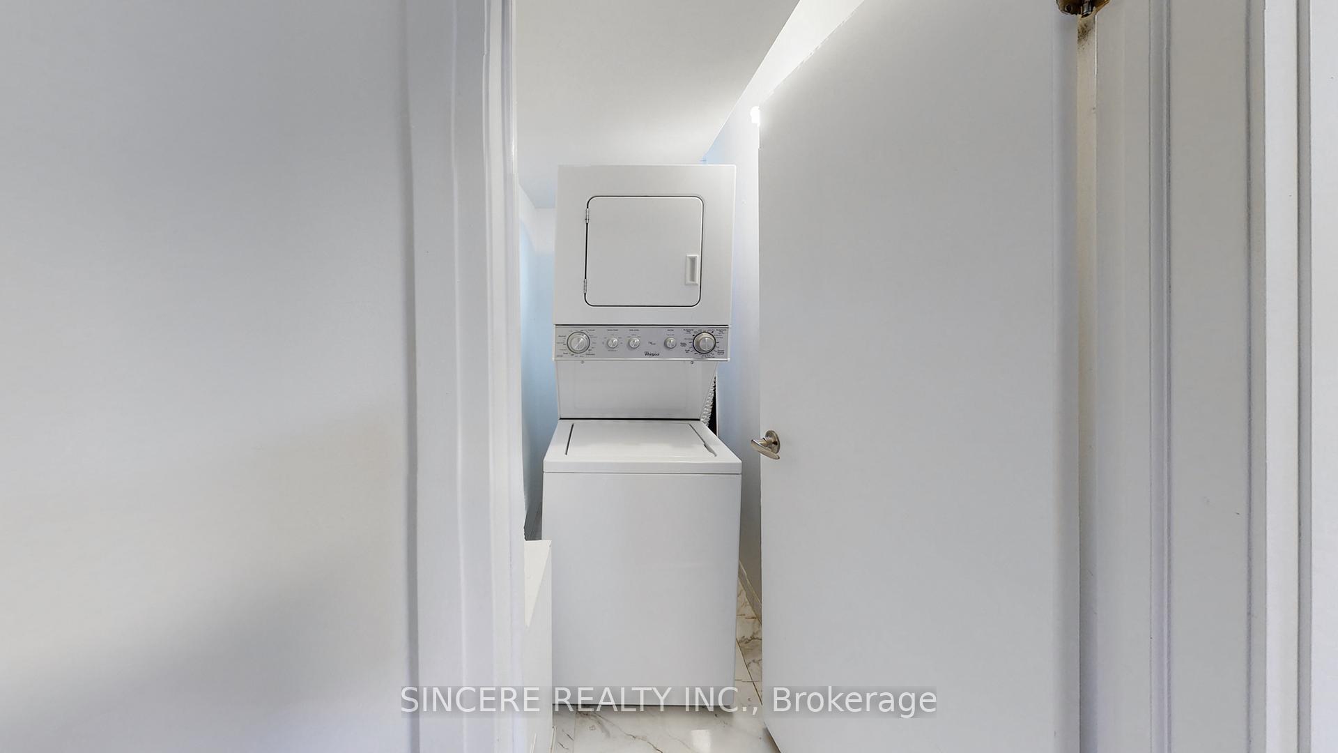 39 Greengrove Cres, Toronto, ON M3A1H8 | 3 Bedroom 3 Bathroom Detached House | Image 36