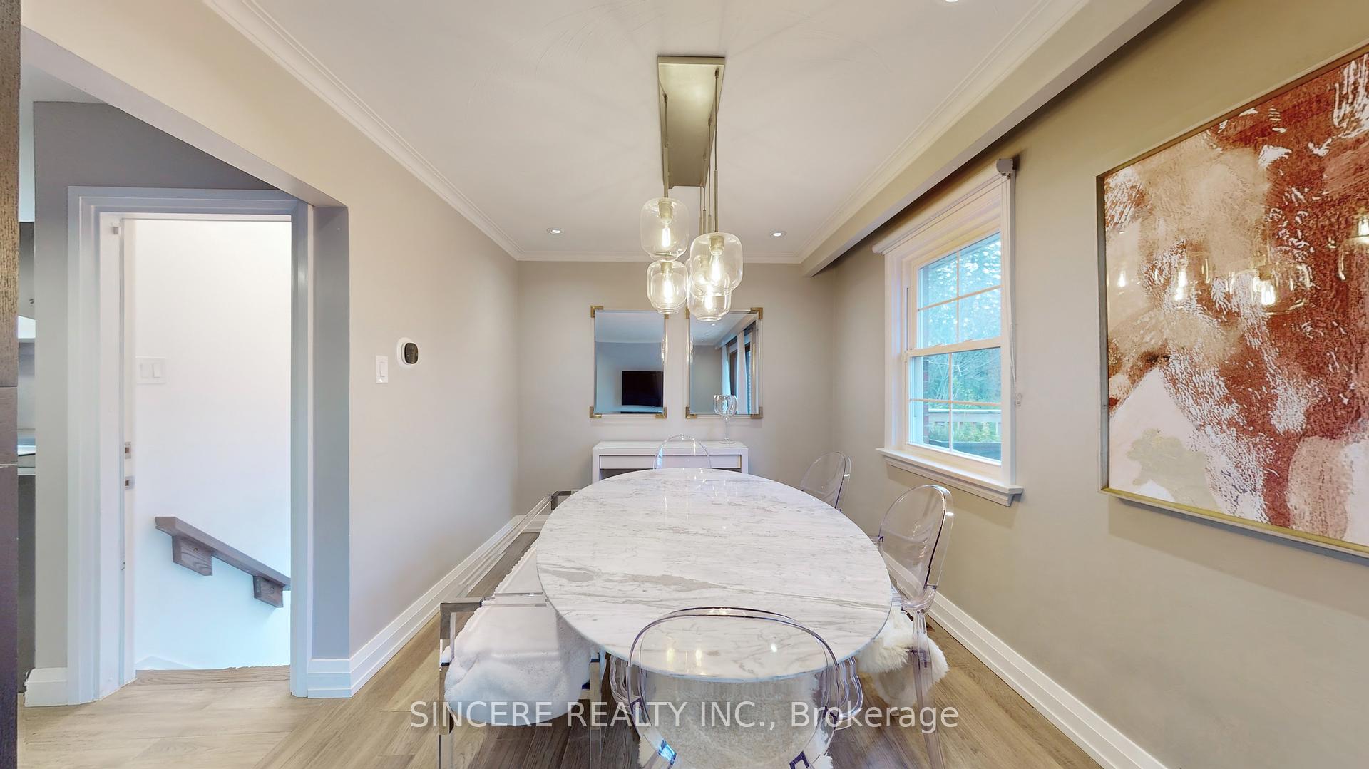 39 Greengrove Cres, Toronto, ON M3A1H8 | 3 Bedroom 3 Bathroom Detached House | Image 7