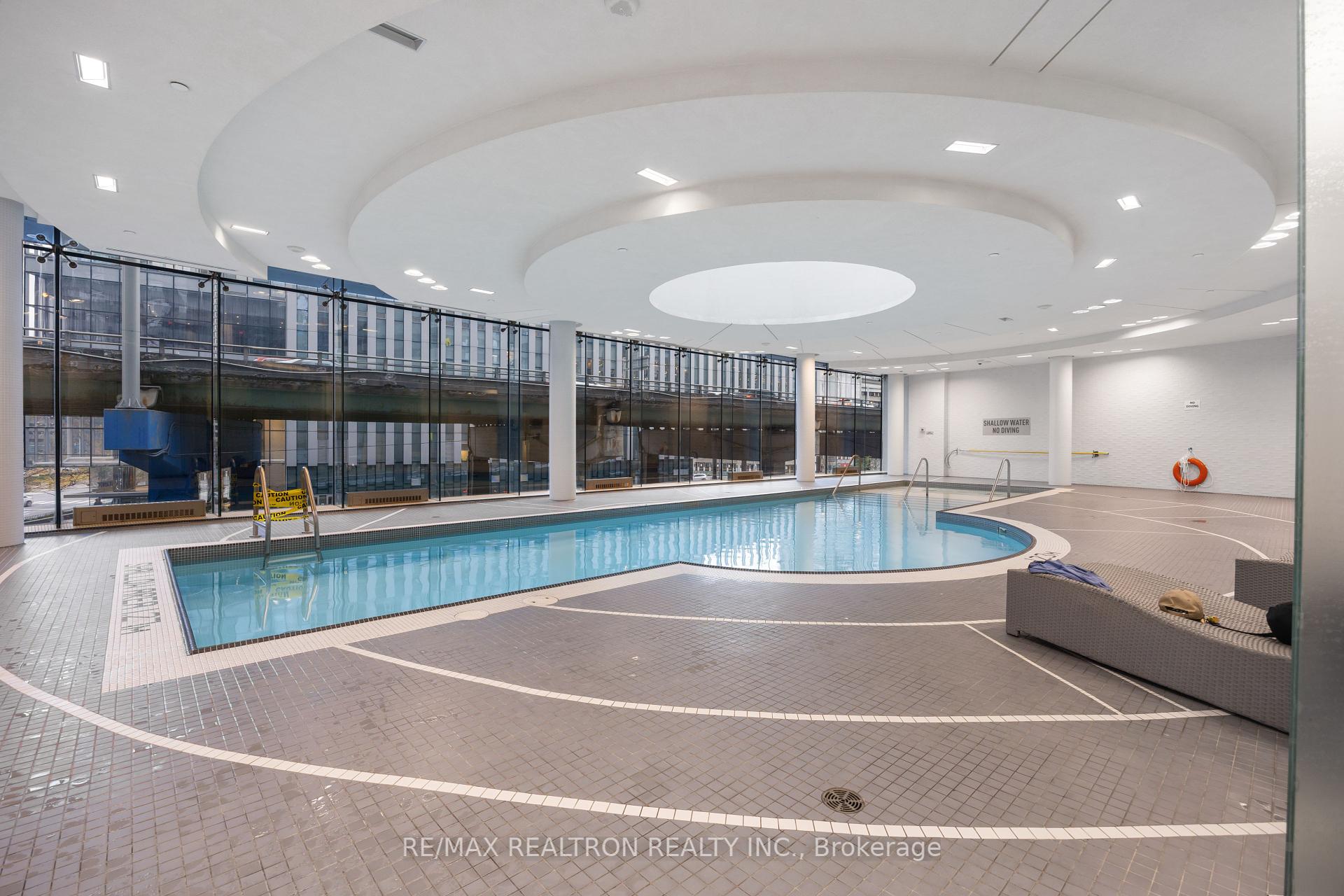 #2704 - 14 York St, Toronto, ON M5J0B1 | 1 Bedroom 1 Bathroom Condo Apt | Image 22