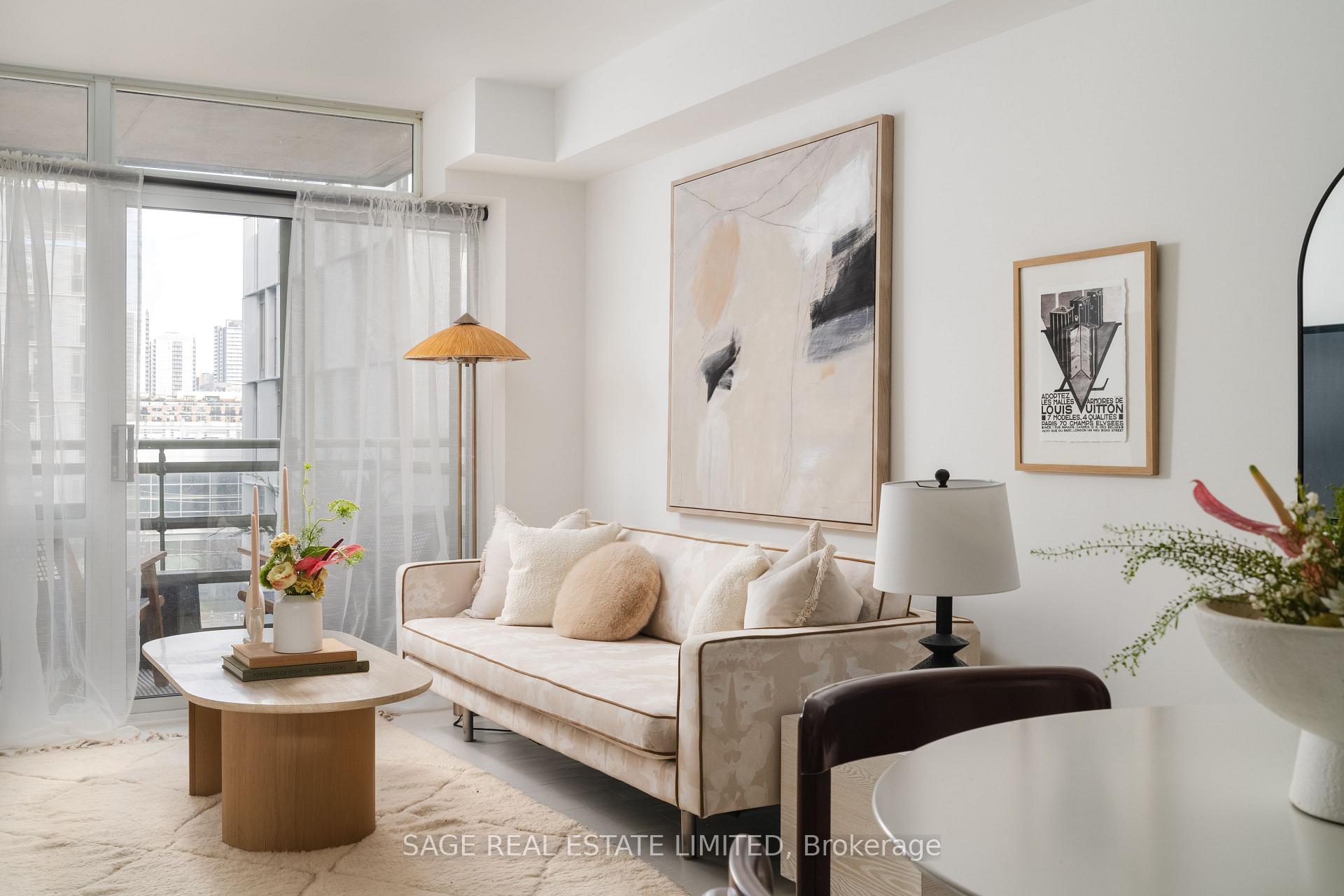 #704 - 70 Mill St, Toronto, ON M5A4R1 | 1 Bedroom 1 Bathroom Condo Apt | Image 4