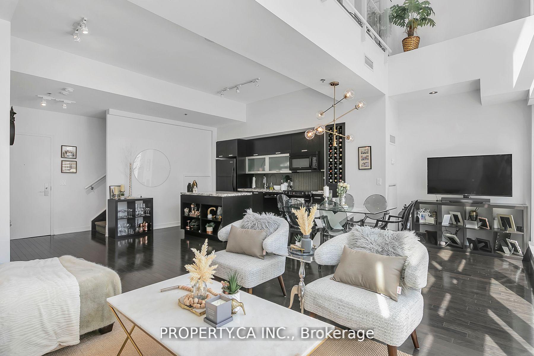 #UPH19 - 21 Nelson St, Toronto, ON M5V3H9 | 1 Bedroom 2 Bathroom Condo Apt | Image 1