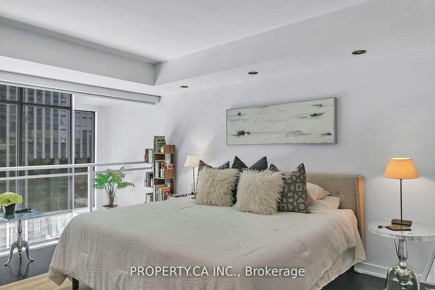 #UPH19 - 21 Nelson St, Toronto, ON M5V3H9 | 1 Bedroom 2 Bathroom Condo Apt | Image 26